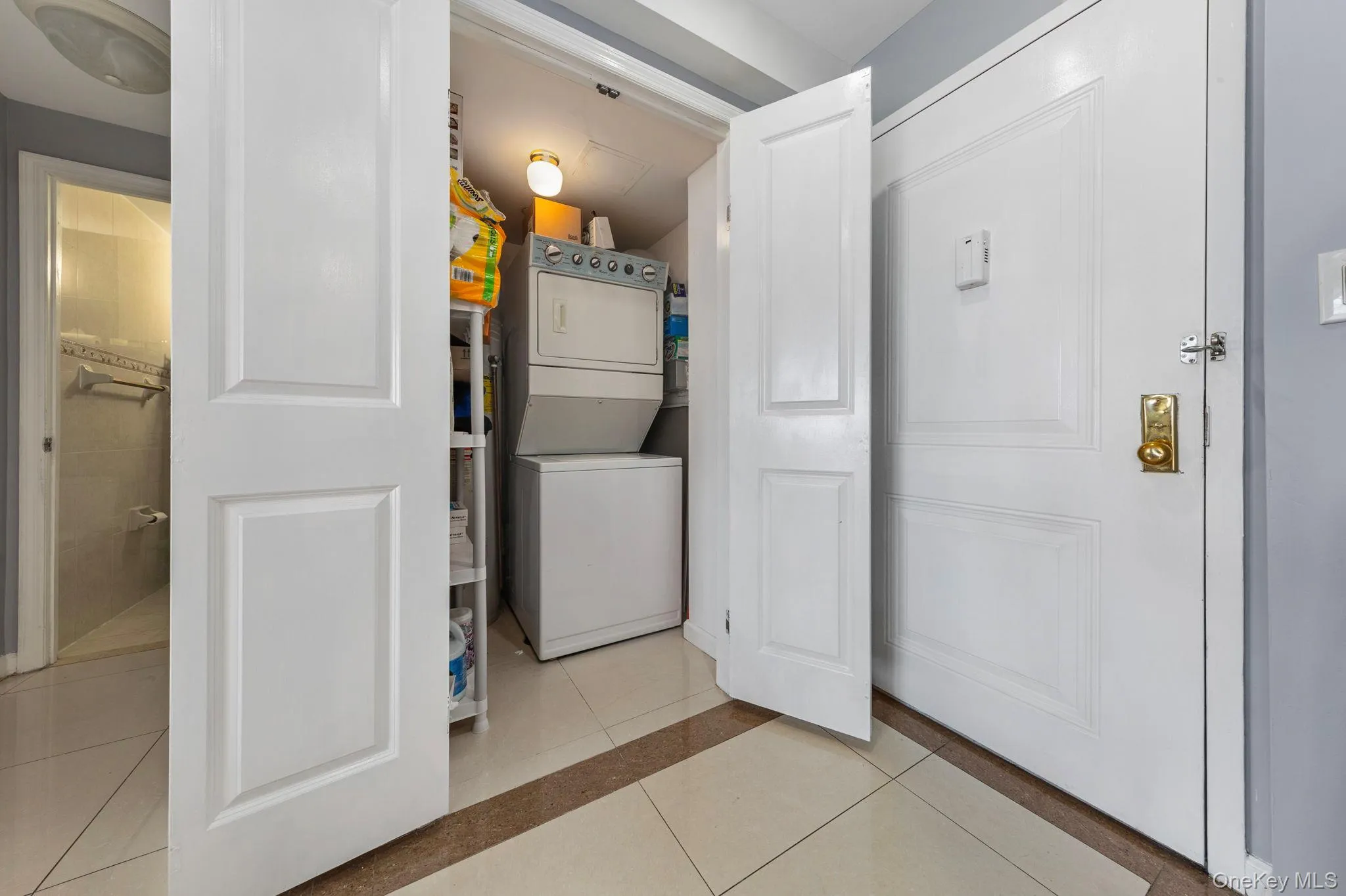 37-20 Prince st., New York, NY, 3 Bedrooms Bedrooms, 7 Rooms Rooms,2 BathroomsBathrooms,Residential,For Rent,Prince st.,0,1015206 37-20 Prince st., New York, NY, 3 Bedrooms Bedrooms, 7 Rooms Rooms,2 BathroomsBathrooms,Residential,For Rent,Prince st.,0,1015206