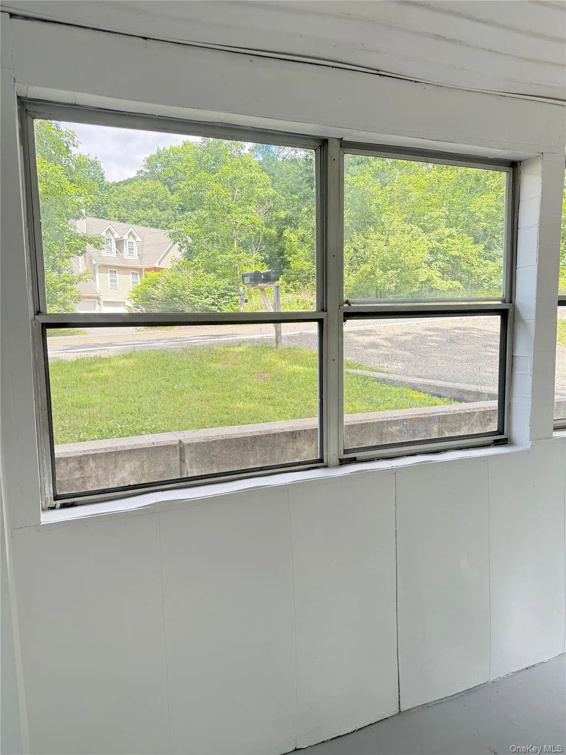 240 Jersey Avenue, Warwick (town), NY, 2 Bedrooms Bedrooms, 5 Rooms Rooms,1 BathroomBathrooms,Residential Lease,For Rent,Jersey,0,1015208 240 Jersey Avenue, Warwick (town), NY, 2 Bedrooms Bedrooms, 5 Rooms Rooms,1 BathroomBathrooms,Residential Lease,For Rent,Jersey,0,1015208