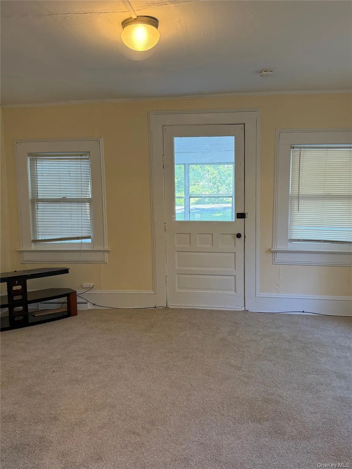 240 Jersey Avenue, Warwick (town), NY, 2 Bedrooms Bedrooms, 5 Rooms Rooms,1 BathroomBathrooms,Residential Lease,For Rent,Jersey,0,1015208 240 Jersey Avenue, Warwick (town), NY, 2 Bedrooms Bedrooms, 5 Rooms Rooms,1 BathroomBathrooms,Residential Lease,For Rent,Jersey,0,1015208