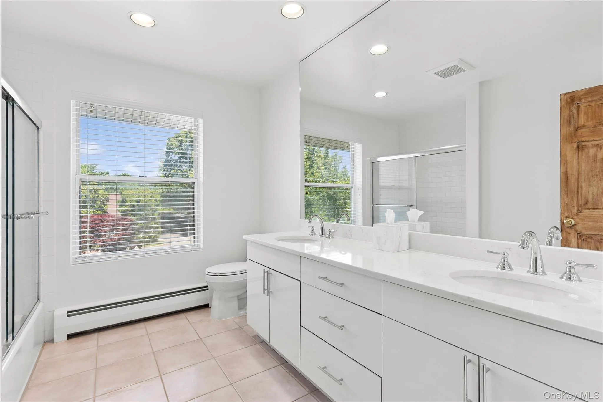 2 Greenwood Lane, Oyster Bay, NY, 5 Bedrooms Bedrooms, 10 Rooms Rooms,4 BathroomsBathrooms,Residential,For Rent,Greenwood,0,1015209 2 Greenwood Lane, Oyster Bay, NY, 5 Bedrooms Bedrooms, 10 Rooms Rooms,4 BathroomsBathrooms,Residential,For Rent,Greenwood,0,1015209