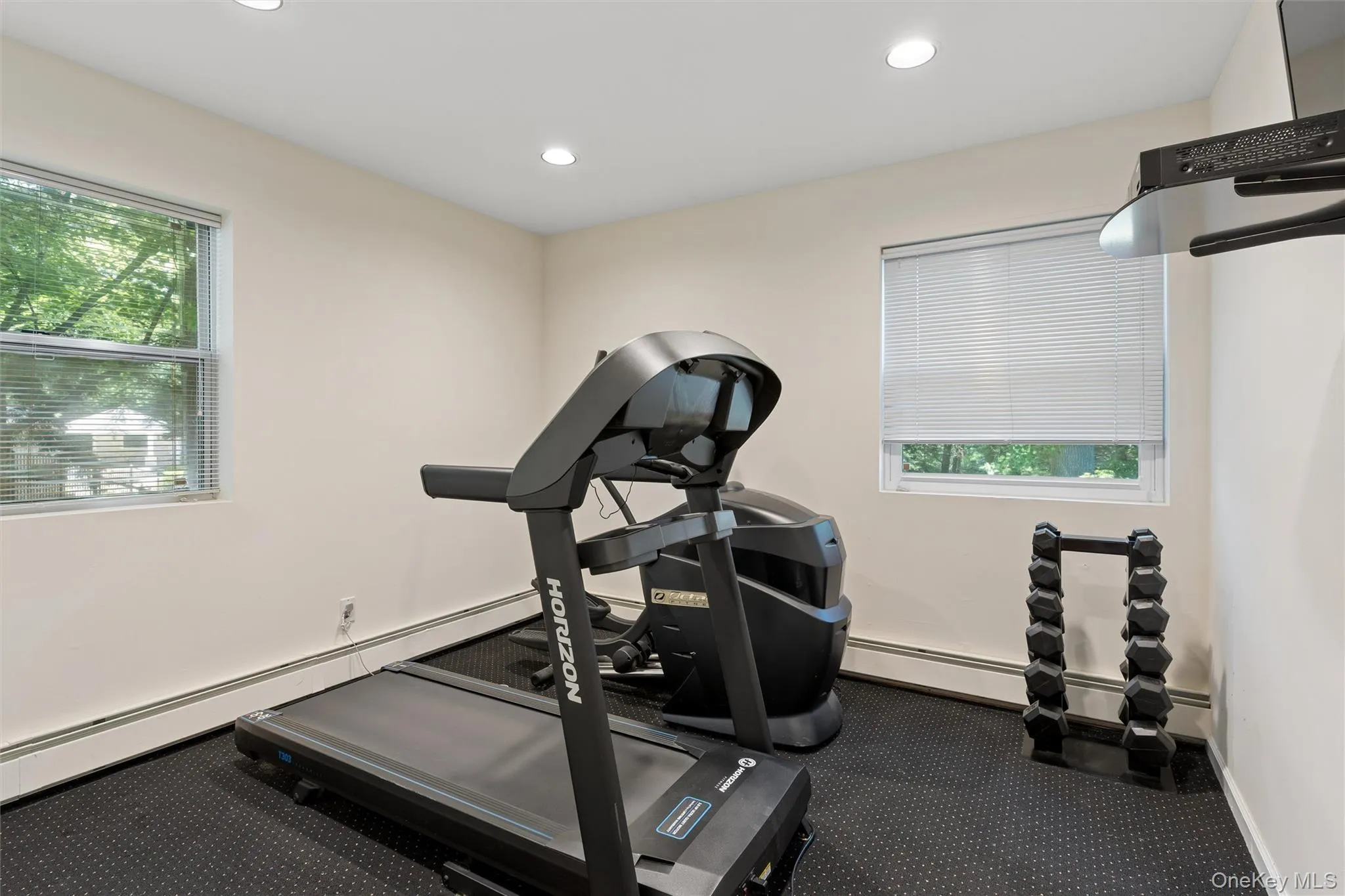 2 Greenwood Lane, Oyster Bay, NY, 5 Bedrooms Bedrooms, 10 Rooms Rooms,4 BathroomsBathrooms,Residential,For Rent,Greenwood,0,1015209 2 Greenwood Lane, Oyster Bay, NY, 5 Bedrooms Bedrooms, 10 Rooms Rooms,4 BathroomsBathrooms,Residential,For Rent,Greenwood,0,1015209