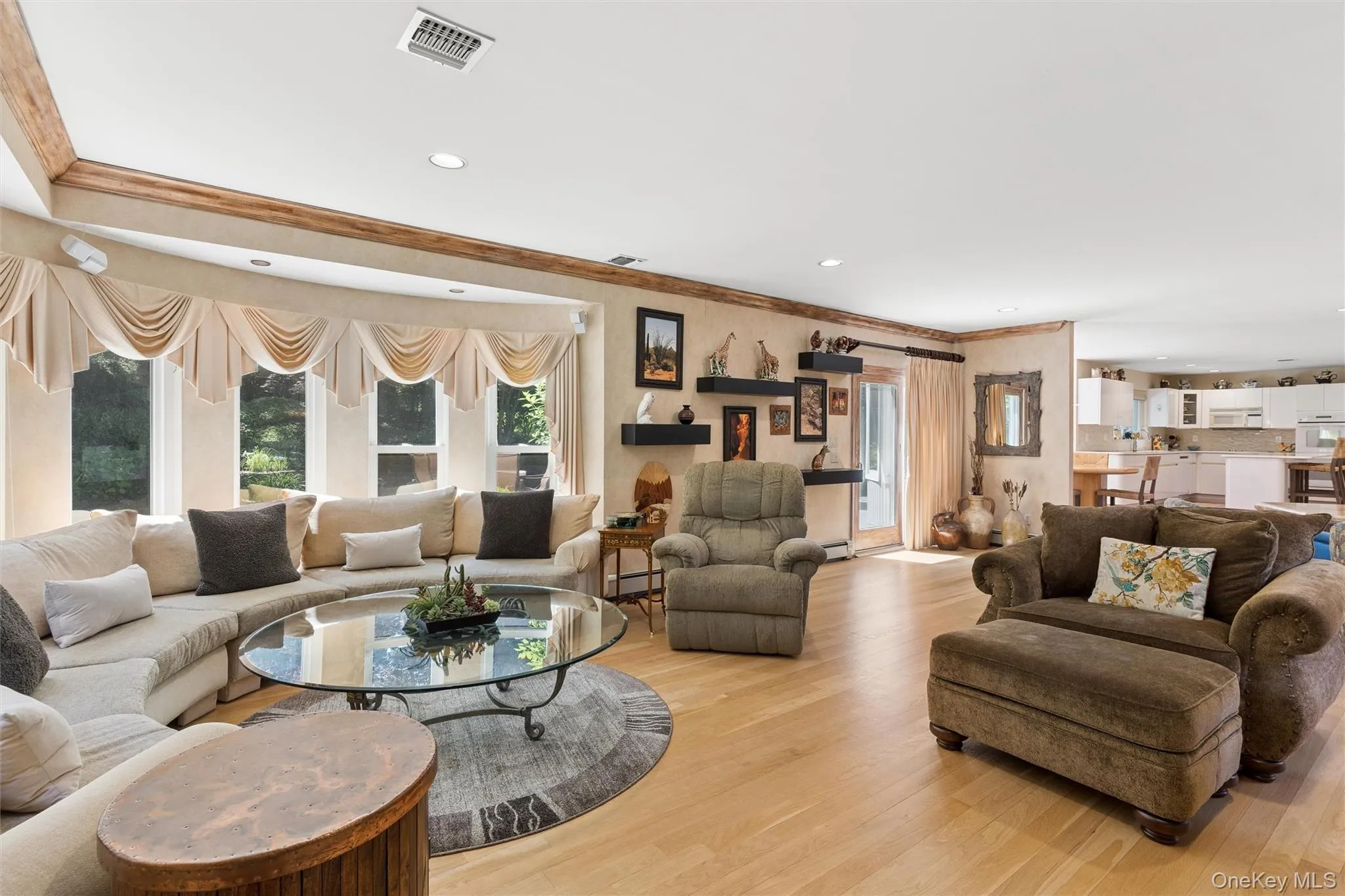 2 Greenwood Lane, Oyster Bay, NY, 5 Bedrooms Bedrooms, 10 Rooms Rooms,4 BathroomsBathrooms,Residential,For Rent,Greenwood,0,1015209 2 Greenwood Lane, Oyster Bay, NY, 5 Bedrooms Bedrooms, 10 Rooms Rooms,4 BathroomsBathrooms,Residential,For Rent,Greenwood,0,1015209