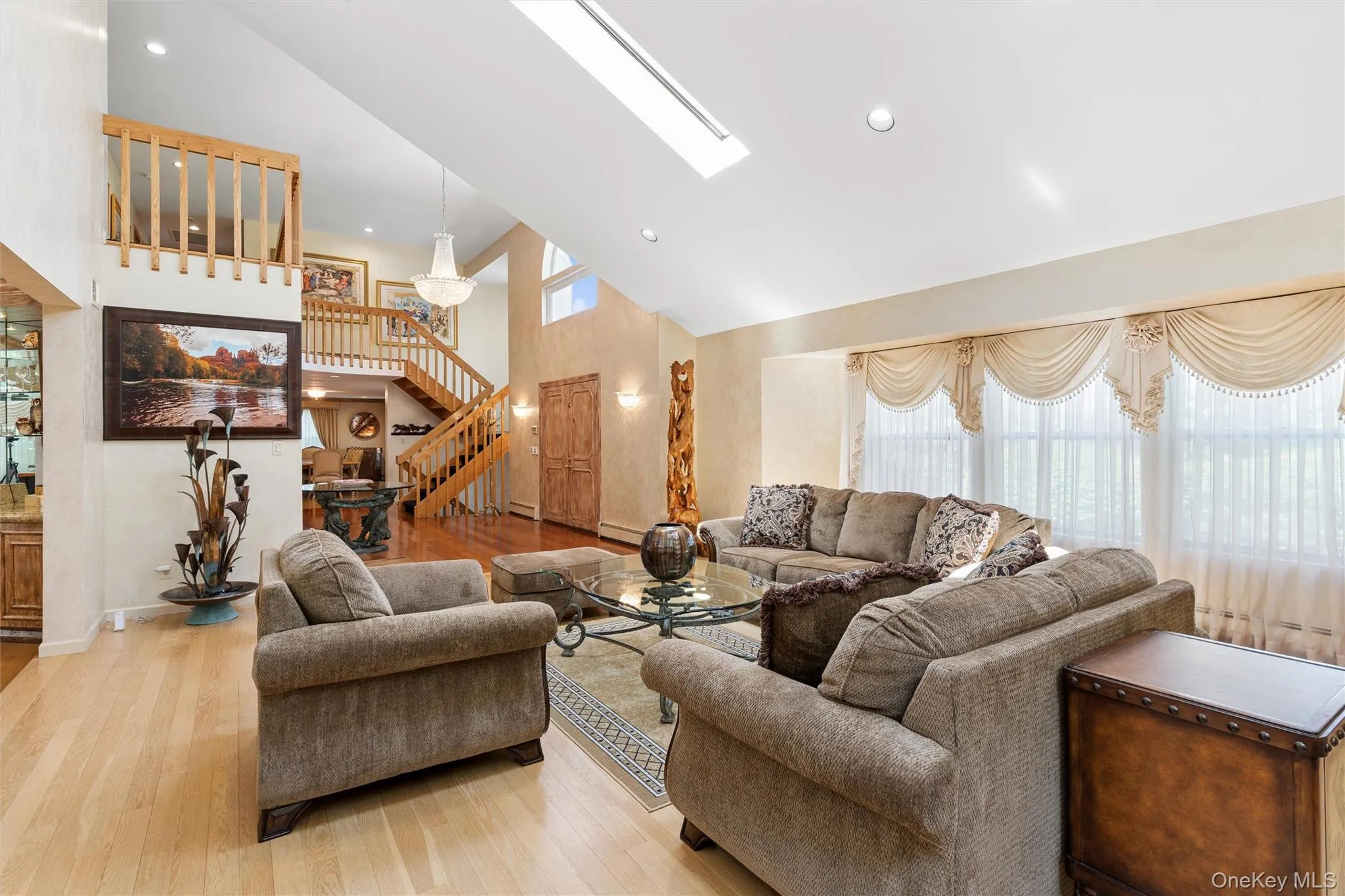 2 Greenwood Lane, Oyster Bay, NY, 5 Bedrooms Bedrooms, 10 Rooms Rooms,4 BathroomsBathrooms,Residential,For Rent,Greenwood,0,1015209 2 Greenwood Lane, Oyster Bay, NY, 5 Bedrooms Bedrooms, 10 Rooms Rooms,4 BathroomsBathrooms,Residential,For Rent,Greenwood,0,1015209