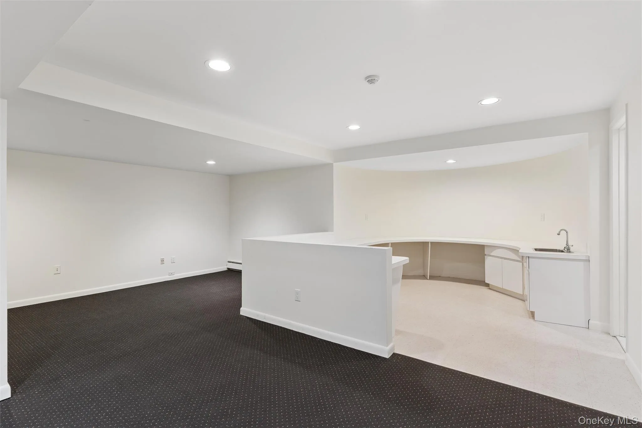 2 Greenwood Lane, Oyster Bay, NY, 5 Bedrooms Bedrooms, 10 Rooms Rooms,4 BathroomsBathrooms,Residential,For Rent,Greenwood,0,1015209 2 Greenwood Lane, Oyster Bay, NY, 5 Bedrooms Bedrooms, 10 Rooms Rooms,4 BathroomsBathrooms,Residential,For Rent,Greenwood,0,1015209