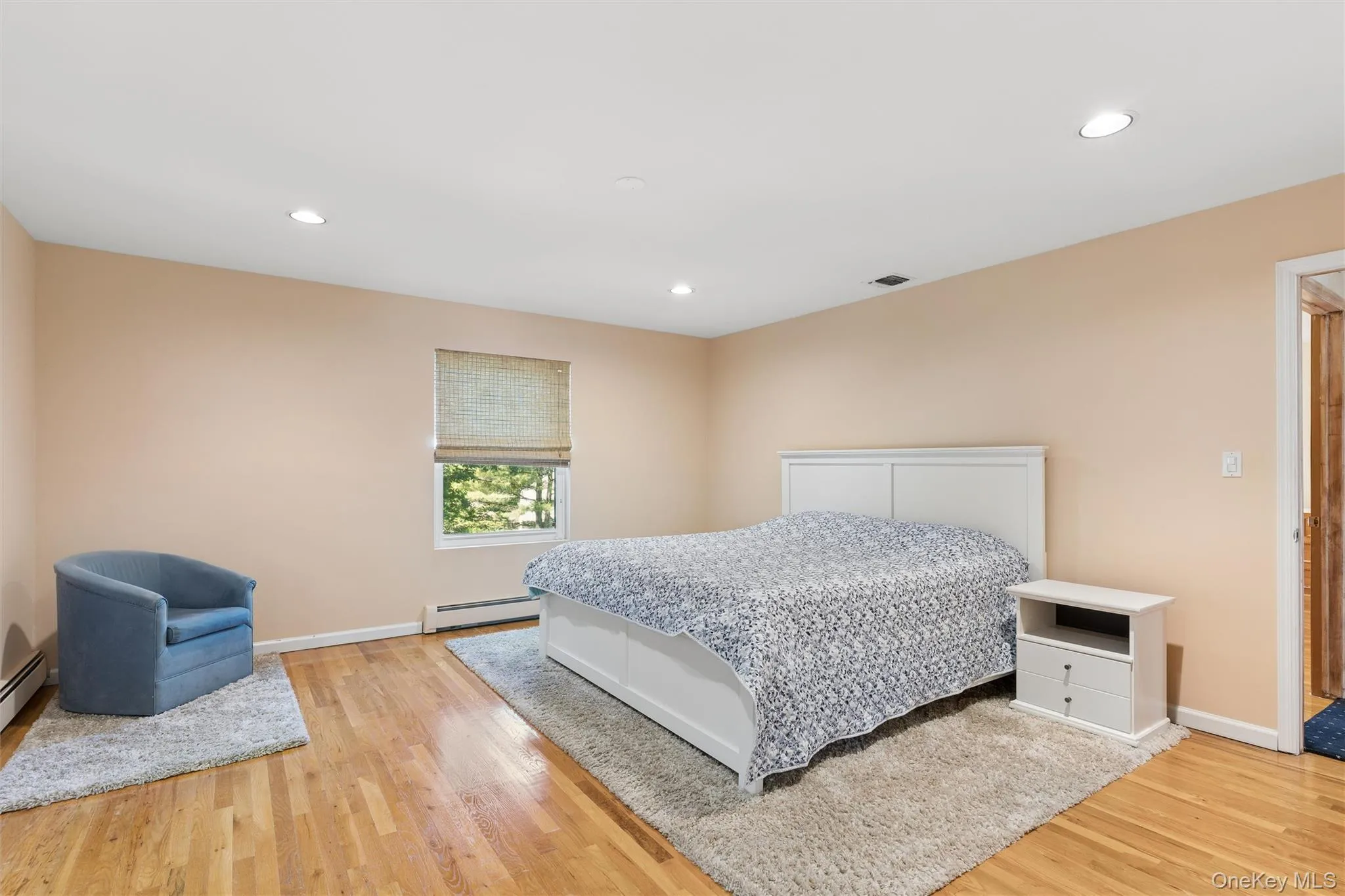 2 Greenwood Lane, Oyster Bay, NY, 5 Bedrooms Bedrooms, 10 Rooms Rooms,4 BathroomsBathrooms,Residential,For Rent,Greenwood,0,1015209 2 Greenwood Lane, Oyster Bay, NY, 5 Bedrooms Bedrooms, 10 Rooms Rooms,4 BathroomsBathrooms,Residential,For Rent,Greenwood,0,1015209