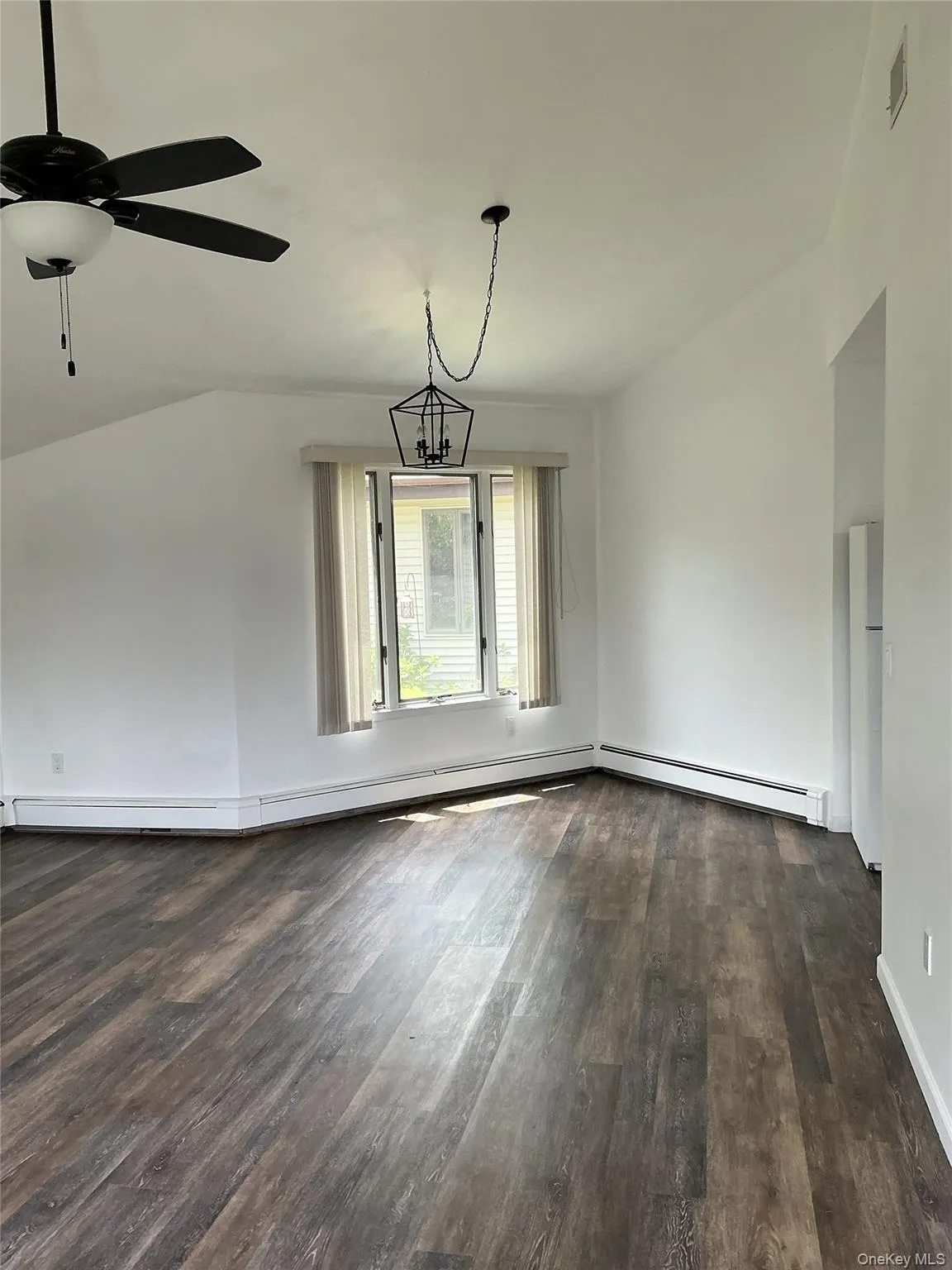 31 Cottage Drive, Brookhaven, NY, 1 Bedroom Bedrooms, 3 Rooms Rooms,1 BathroomBathrooms,Residential Lease,For Rent,Cottage,0,1015214 31 Cottage Drive, Brookhaven, NY, 1 Bedroom Bedrooms, 3 Rooms Rooms,1 BathroomBathrooms,Residential Lease,For Rent,Cottage,0,1015214