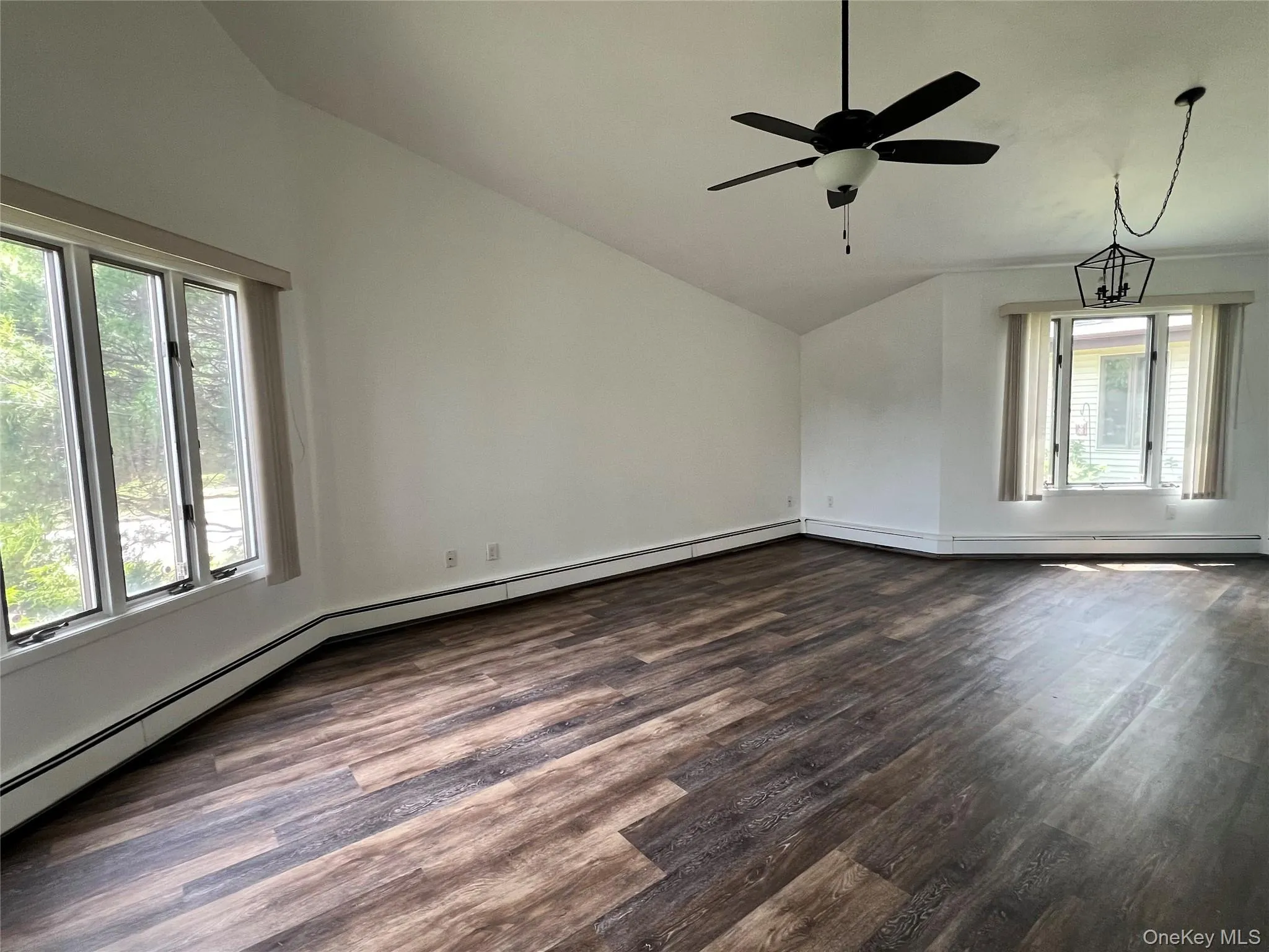 31 Cottage Drive, Brookhaven, NY, 1 Bedroom Bedrooms, 3 Rooms Rooms,1 BathroomBathrooms,Residential Lease,For Rent,Cottage,0,1015214 31 Cottage Drive, Brookhaven, NY, 1 Bedroom Bedrooms, 3 Rooms Rooms,1 BathroomBathrooms,Residential Lease,For Rent,Cottage,0,1015214