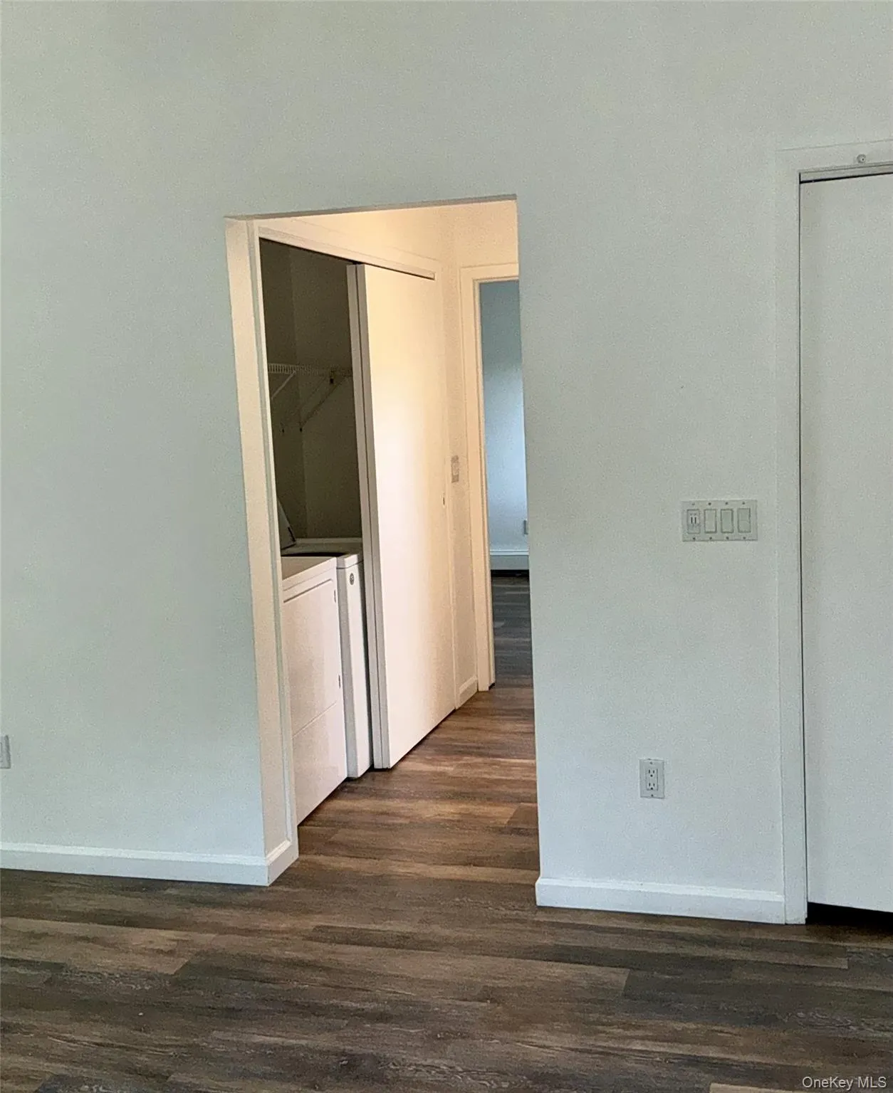 31 Cottage Drive, Brookhaven, NY, 1 Bedroom Bedrooms, 3 Rooms Rooms,1 BathroomBathrooms,Residential Lease,For Rent,Cottage,0,1015214 31 Cottage Drive, Brookhaven, NY, 1 Bedroom Bedrooms, 3 Rooms Rooms,1 BathroomBathrooms,Residential Lease,For Rent,Cottage,0,1015214