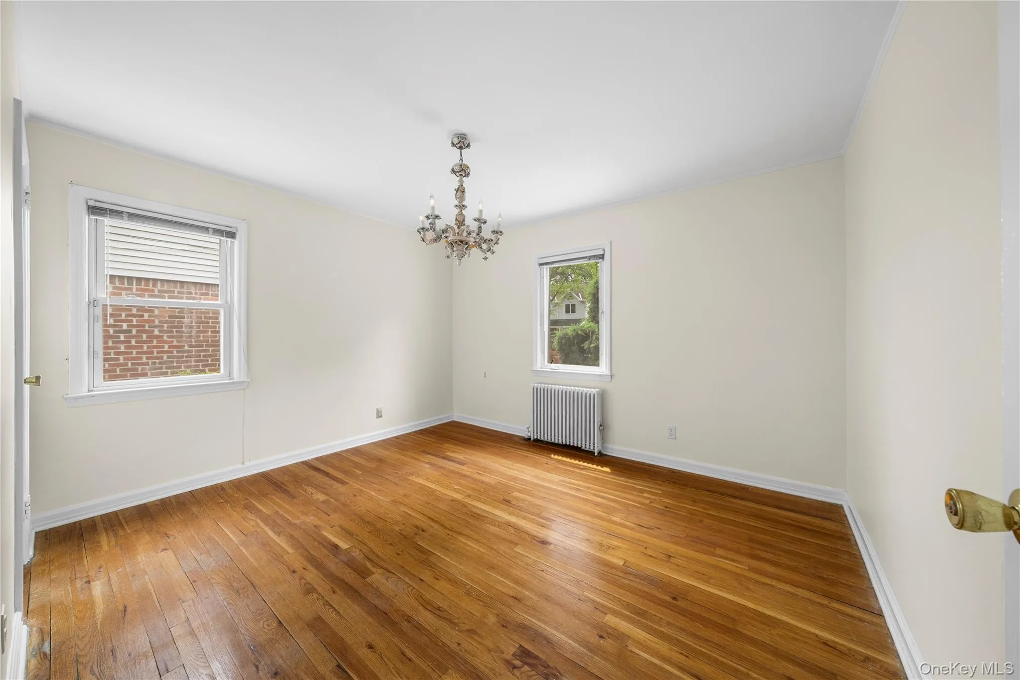 131 Primrose Drive, North Hempstead, NY, 3 Bedrooms Bedrooms, 5 Rooms Rooms,1 BathroomBathrooms,Residential,For Rent,Primrose,0,1015216 131 Primrose Drive, North Hempstead, NY, 3 Bedrooms Bedrooms, 5 Rooms Rooms,1 BathroomBathrooms,Residential,For Rent,Primrose,0,1015216