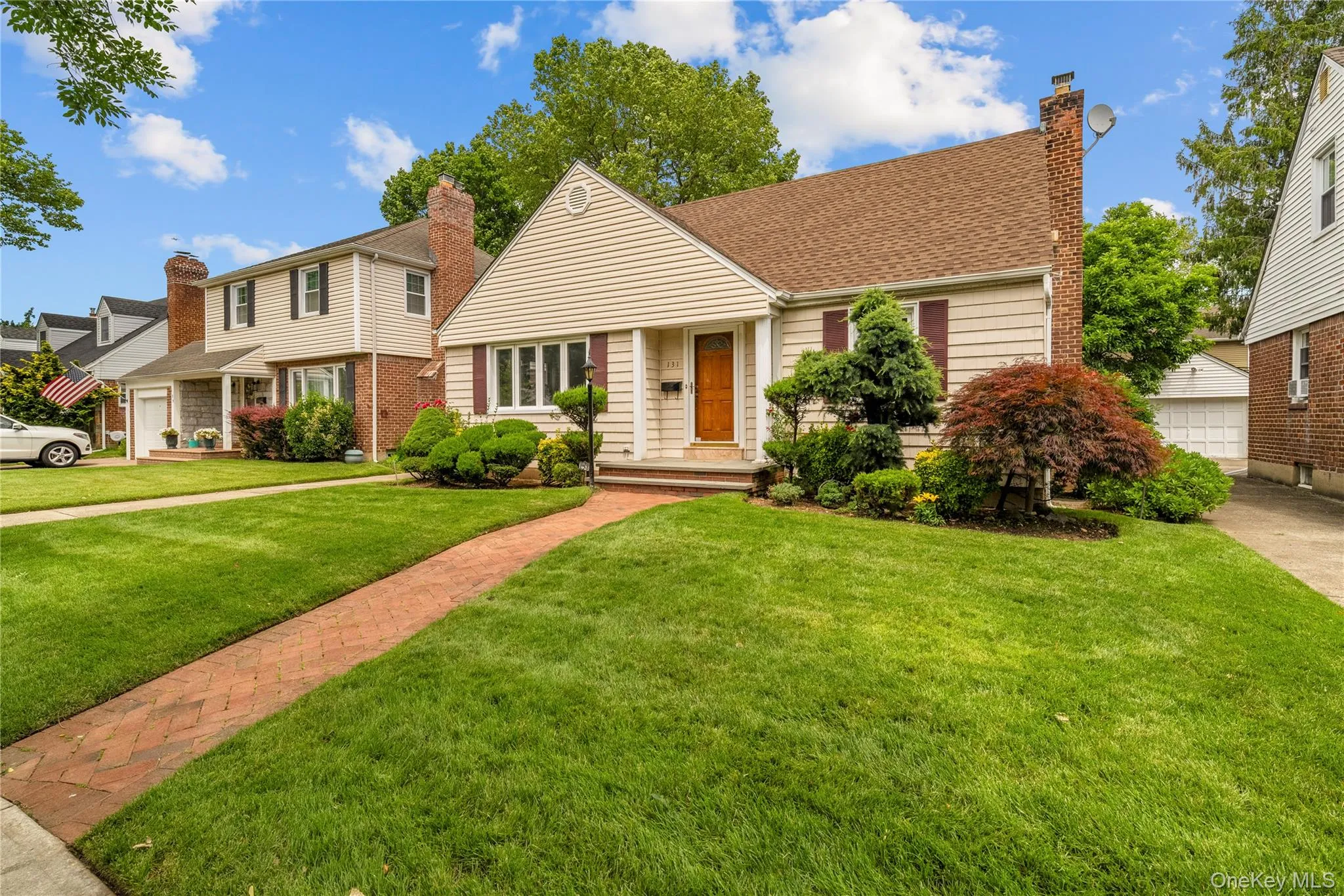 131 Primrose Drive, North Hempstead, NY, 3 Bedrooms Bedrooms, 5 Rooms Rooms,1 BathroomBathrooms,Residential,For Rent,Primrose,0,1015216 131 Primrose Drive, North Hempstead, NY, 3 Bedrooms Bedrooms, 5 Rooms Rooms,1 BathroomBathrooms,Residential,For Rent,Primrose,0,1015216