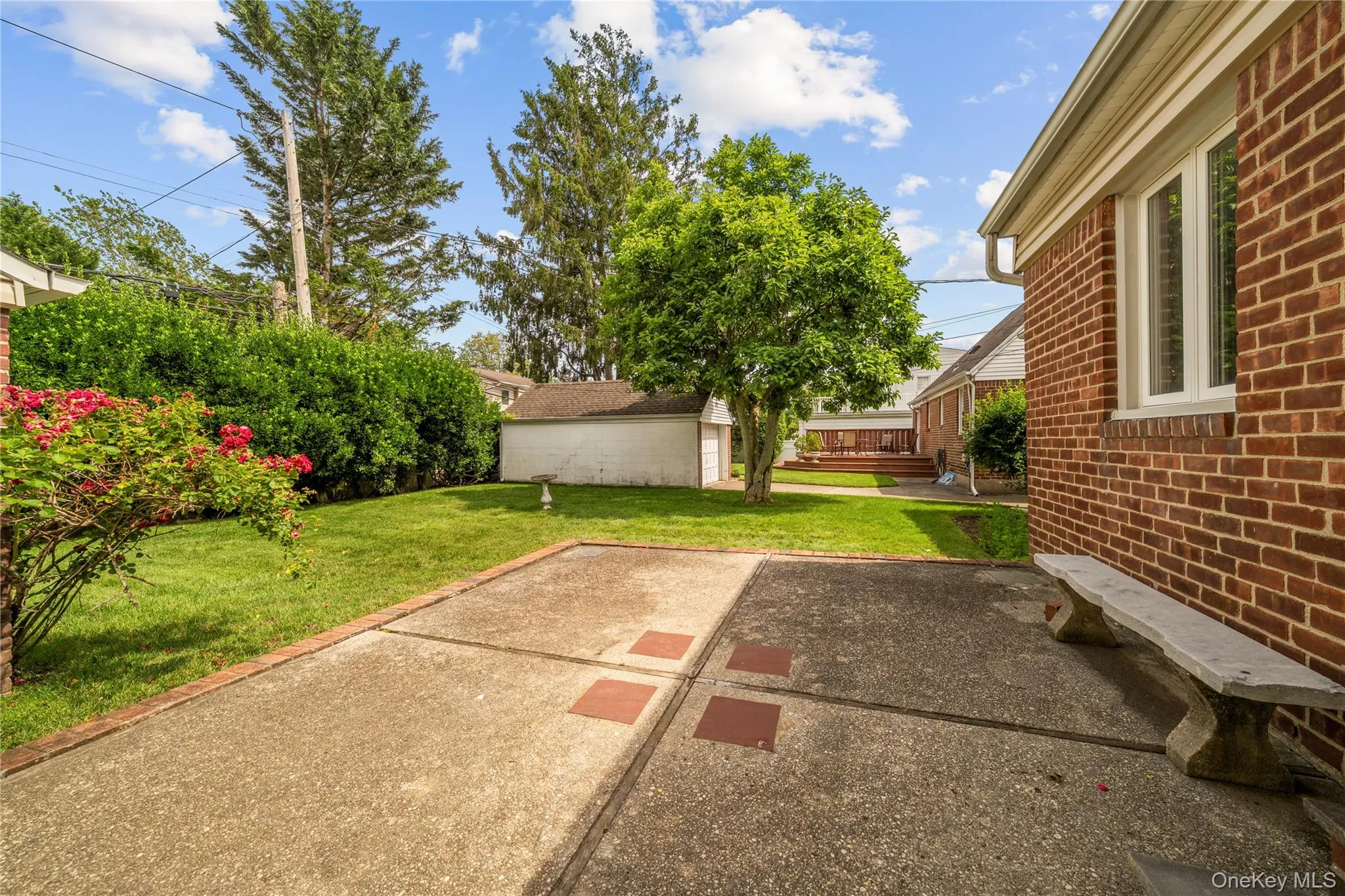 131 Primrose Drive, North Hempstead, NY, 3 Bedrooms Bedrooms, 5 Rooms Rooms,1 BathroomBathrooms,Residential,For Rent,Primrose,0,1015216 131 Primrose Drive, North Hempstead, NY, 3 Bedrooms Bedrooms, 5 Rooms Rooms,1 BathroomBathrooms,Residential,For Rent,Primrose,0,1015216