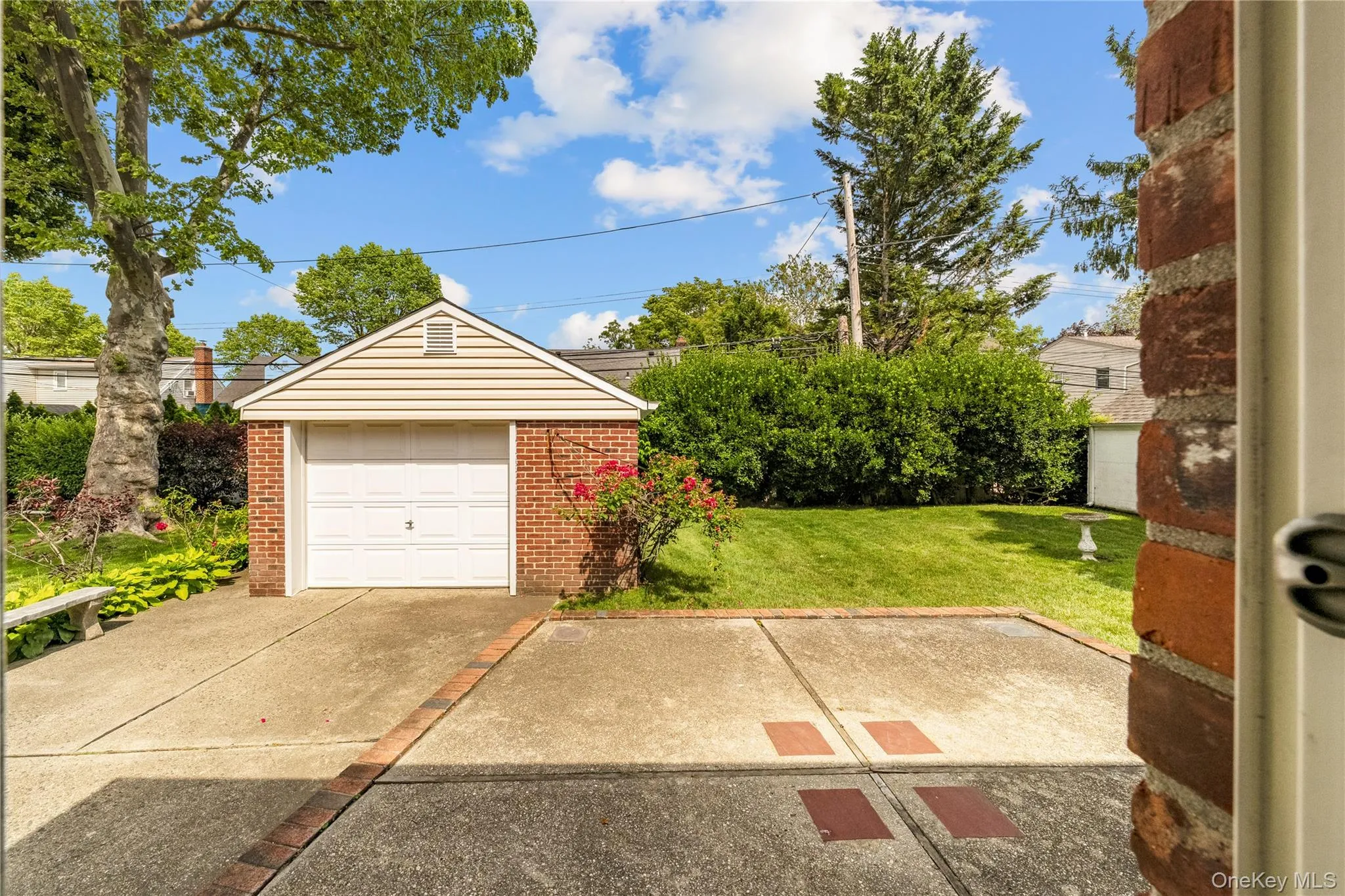 131 Primrose Drive, North Hempstead, NY, 3 Bedrooms Bedrooms, 5 Rooms Rooms,1 BathroomBathrooms,Residential,For Rent,Primrose,0,1015216 131 Primrose Drive, North Hempstead, NY, 3 Bedrooms Bedrooms, 5 Rooms Rooms,1 BathroomBathrooms,Residential,For Rent,Primrose,0,1015216