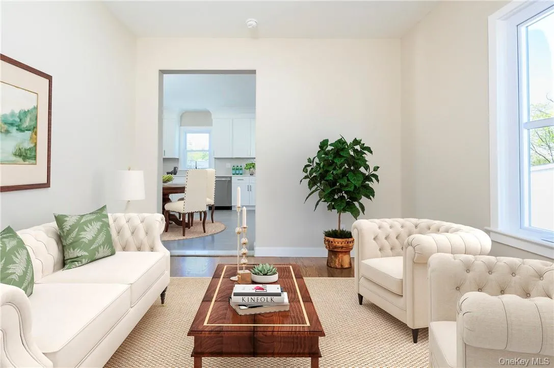 Living Room has been virtually staged. Living Room has been virtually staged.