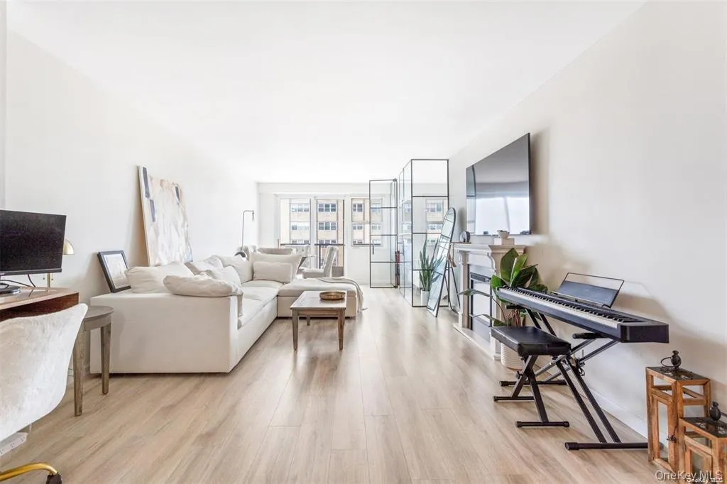 102-30 66 Road, New York, NY, 1 Bedroom Bedrooms, 2 Rooms Rooms,1 BathroomBathrooms,Residential Lease,For Rent,66,0,1015220 102-30 66 Road, New York, NY, 1 Bedroom Bedrooms, 2 Rooms Rooms,1 BathroomBathrooms,Residential Lease,For Rent,66,0,1015220