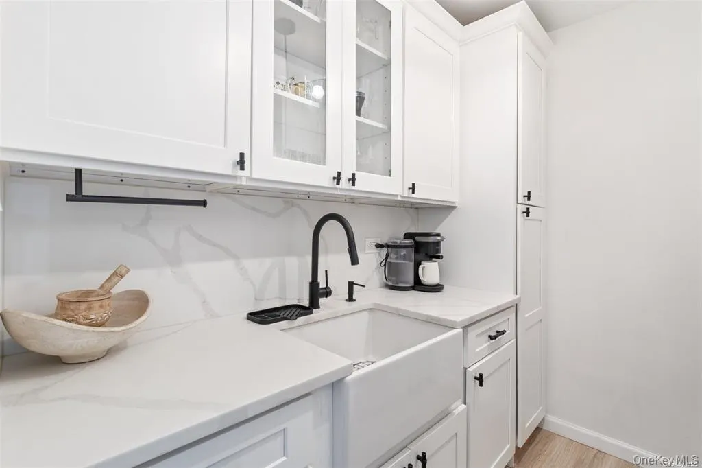 102-30 66 Road, New York, NY, 1 Bedroom Bedrooms, 2 Rooms Rooms,1 BathroomBathrooms,Residential Lease,For Rent,66,0,1015220 102-30 66 Road, New York, NY, 1 Bedroom Bedrooms, 2 Rooms Rooms,1 BathroomBathrooms,Residential Lease,For Rent,66,0,1015220
