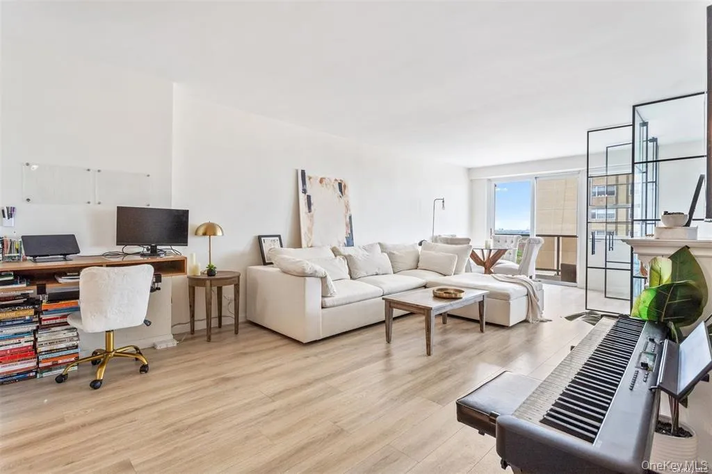 102-30 66 Road, New York, NY, 1 Bedroom Bedrooms, 2 Rooms Rooms,1 BathroomBathrooms,Residential Lease,For Rent,66,0,1015220 102-30 66 Road, New York, NY, 1 Bedroom Bedrooms, 2 Rooms Rooms,1 BathroomBathrooms,Residential Lease,For Rent,66,0,1015220