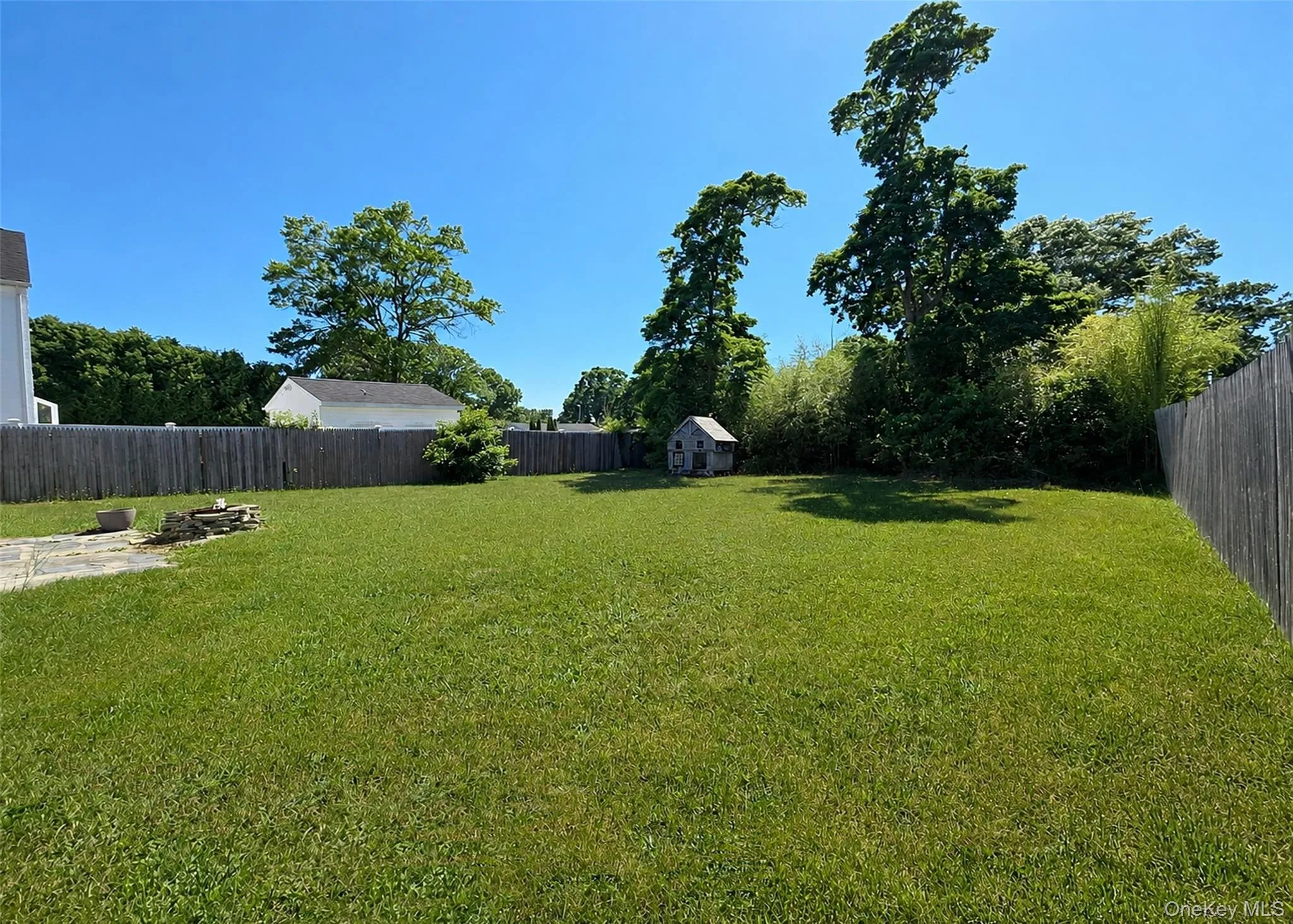 Patio & Shed. Playhouse Stays. Patio & Shed. Playhouse Stays.