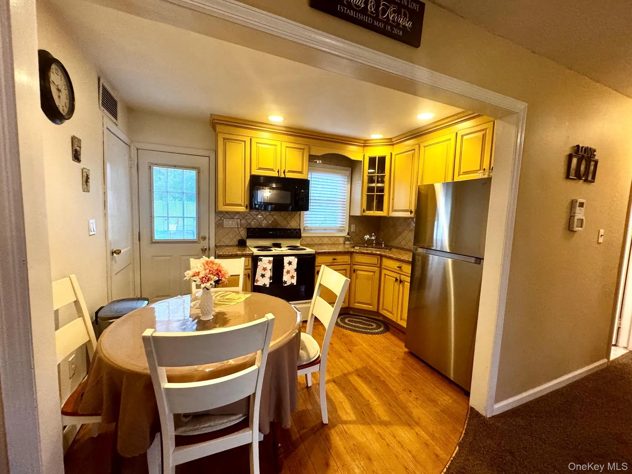 114 Boston Avenue, Oyster Bay, NY, 4 Bedrooms Bedrooms, 7 Rooms Rooms,1 BathroomBathrooms,Residential,For Rent,Boston,0,KEY1015225 114 Boston Avenue, Oyster Bay, NY, 4 Bedrooms Bedrooms, 7 Rooms Rooms,1 BathroomBathrooms,Residential,For Rent,Boston,0,KEY1015225