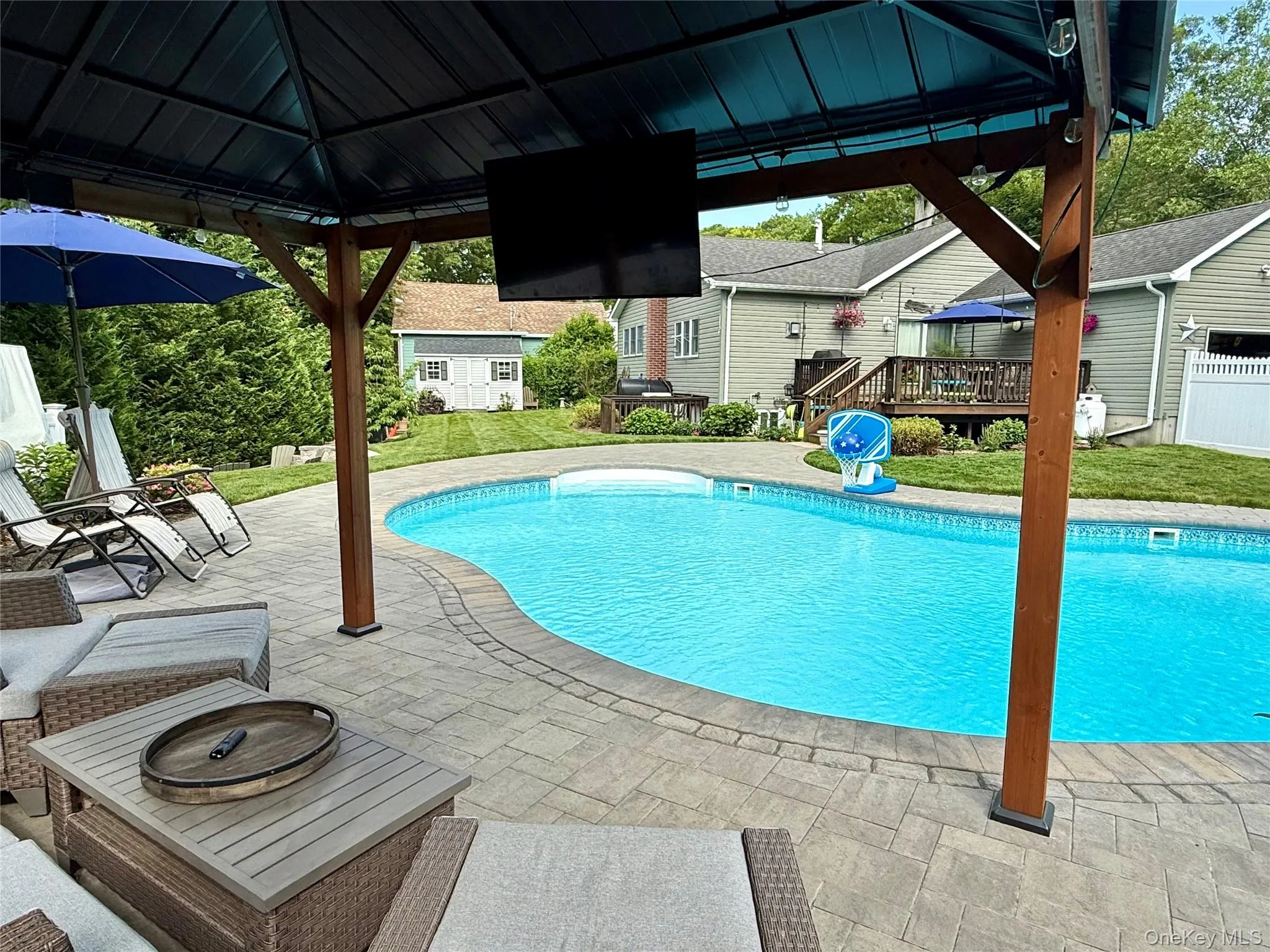 15 Crane Neck Drive, Brookhaven, NY, 3 Bedrooms Bedrooms, 7 Rooms Rooms,1 BathroomBathrooms,Residential,For Rent,Crane Neck,0,1015229 15 Crane Neck Drive, Brookhaven, NY, 3 Bedrooms Bedrooms, 7 Rooms Rooms,1 BathroomBathrooms,Residential,For Rent,Crane Neck,0,1015229