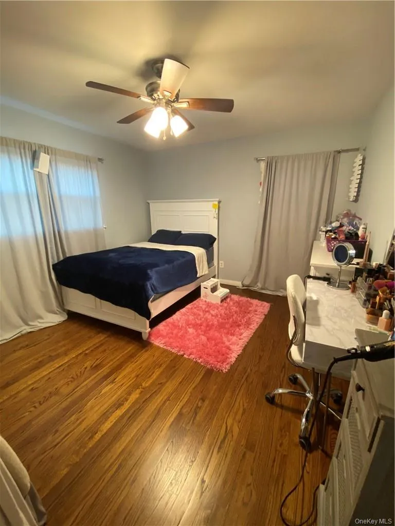 2 Larch Court, Clarkstown, NY, 4 Bedrooms Bedrooms, 9 Rooms Rooms,1 BathroomBathrooms,Residential,For Rent,Larch,0,1015230 2 Larch Court, Clarkstown, NY, 4 Bedrooms Bedrooms, 9 Rooms Rooms,1 BathroomBathrooms,Residential,For Rent,Larch,0,1015230