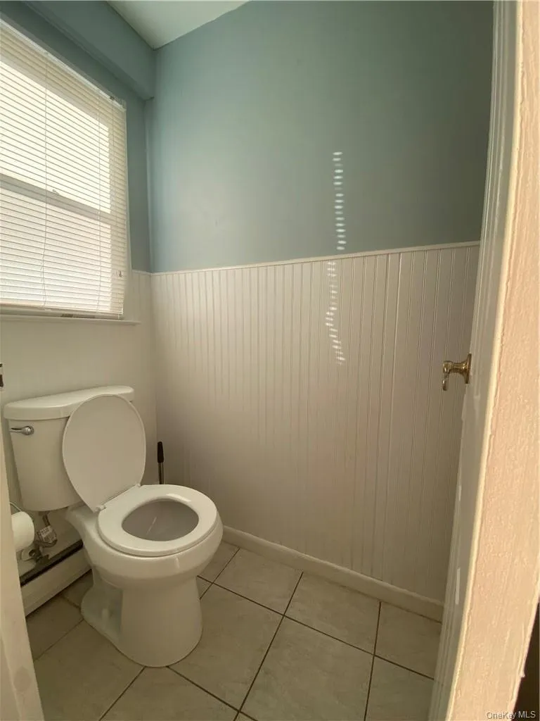 2 Larch Court, Clarkstown, NY, 4 Bedrooms Bedrooms, 9 Rooms Rooms,1 BathroomBathrooms,Residential,For Rent,Larch,0,1015230 2 Larch Court, Clarkstown, NY, 4 Bedrooms Bedrooms, 9 Rooms Rooms,1 BathroomBathrooms,Residential,For Rent,Larch,0,1015230