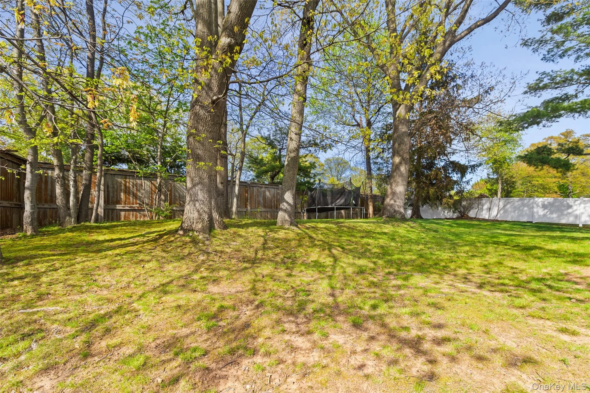 2 Larch Court, Clarkstown, NY, 4 Bedrooms Bedrooms, 9 Rooms Rooms,1 BathroomBathrooms,Residential,For Rent,Larch,0,1015230 2 Larch Court, Clarkstown, NY, 4 Bedrooms Bedrooms, 9 Rooms Rooms,1 BathroomBathrooms,Residential,For Rent,Larch,0,1015230