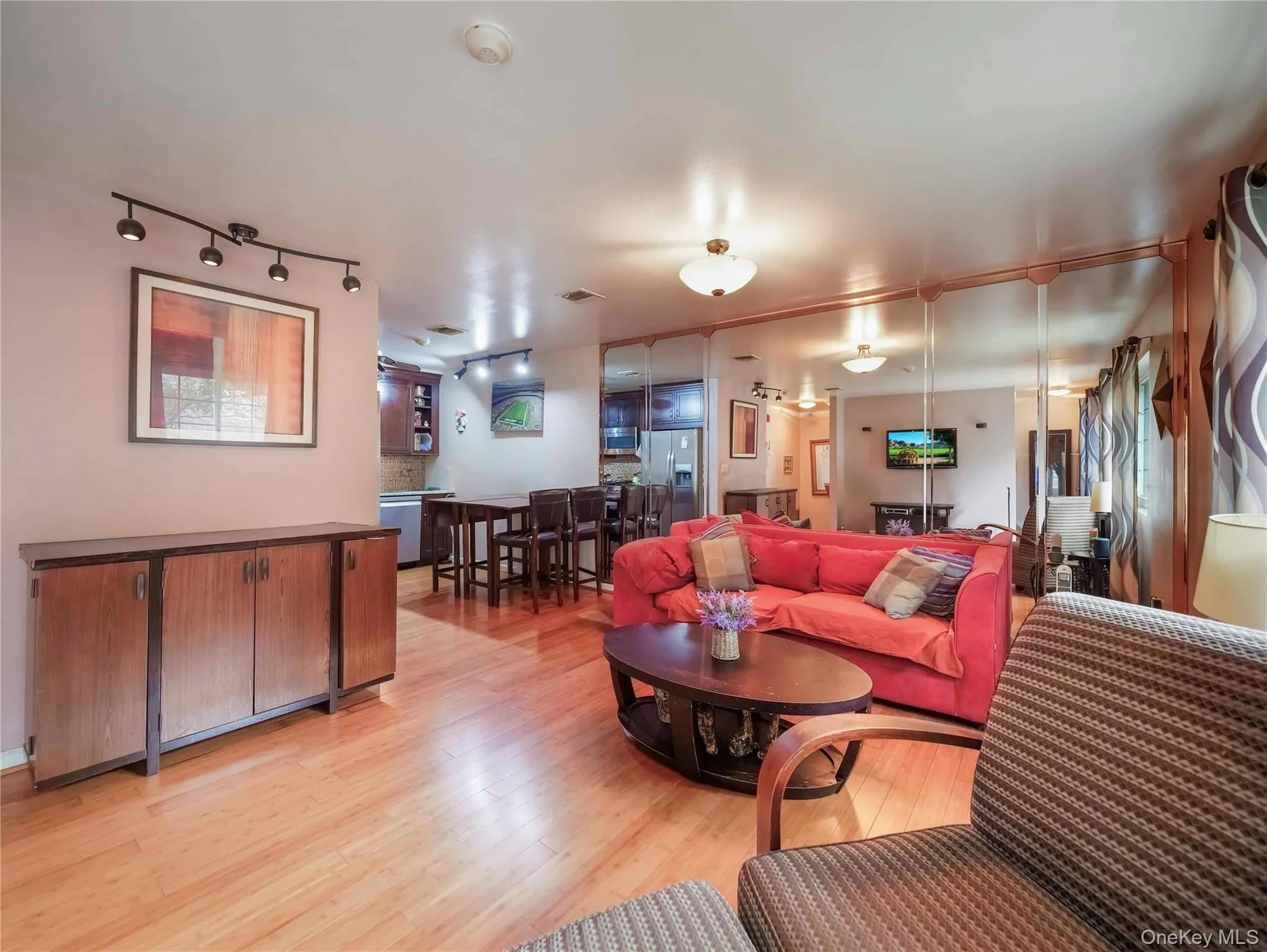 26 Klint Court, Clarkstown, NY, 2 Bedrooms Bedrooms, 5 Rooms Rooms,1 BathroomBathrooms,Residential,For Rent,Klint,0,1015231 26 Klint Court, Clarkstown, NY, 2 Bedrooms Bedrooms, 5 Rooms Rooms,1 BathroomBathrooms,Residential,For Rent,Klint,0,1015231