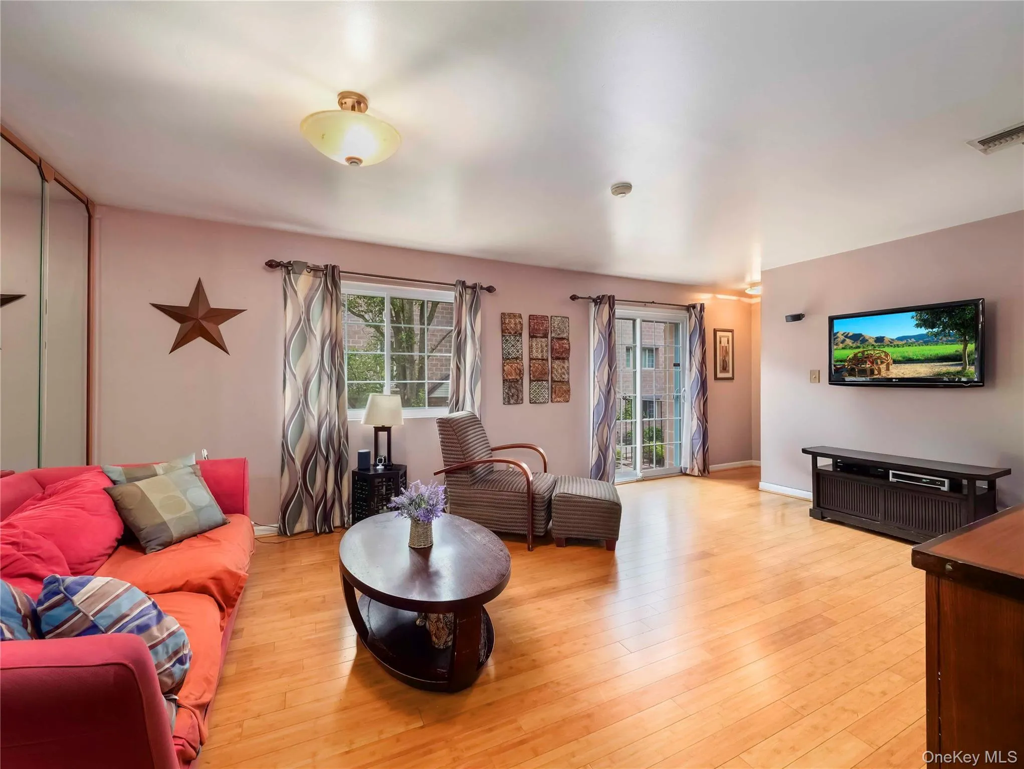 26 Klint Court, Clarkstown, NY, 2 Bedrooms Bedrooms, 5 Rooms Rooms,1 BathroomBathrooms,Residential,For Rent,Klint,0,1015231 26 Klint Court, Clarkstown, NY, 2 Bedrooms Bedrooms, 5 Rooms Rooms,1 BathroomBathrooms,Residential,For Rent,Klint,0,1015231
