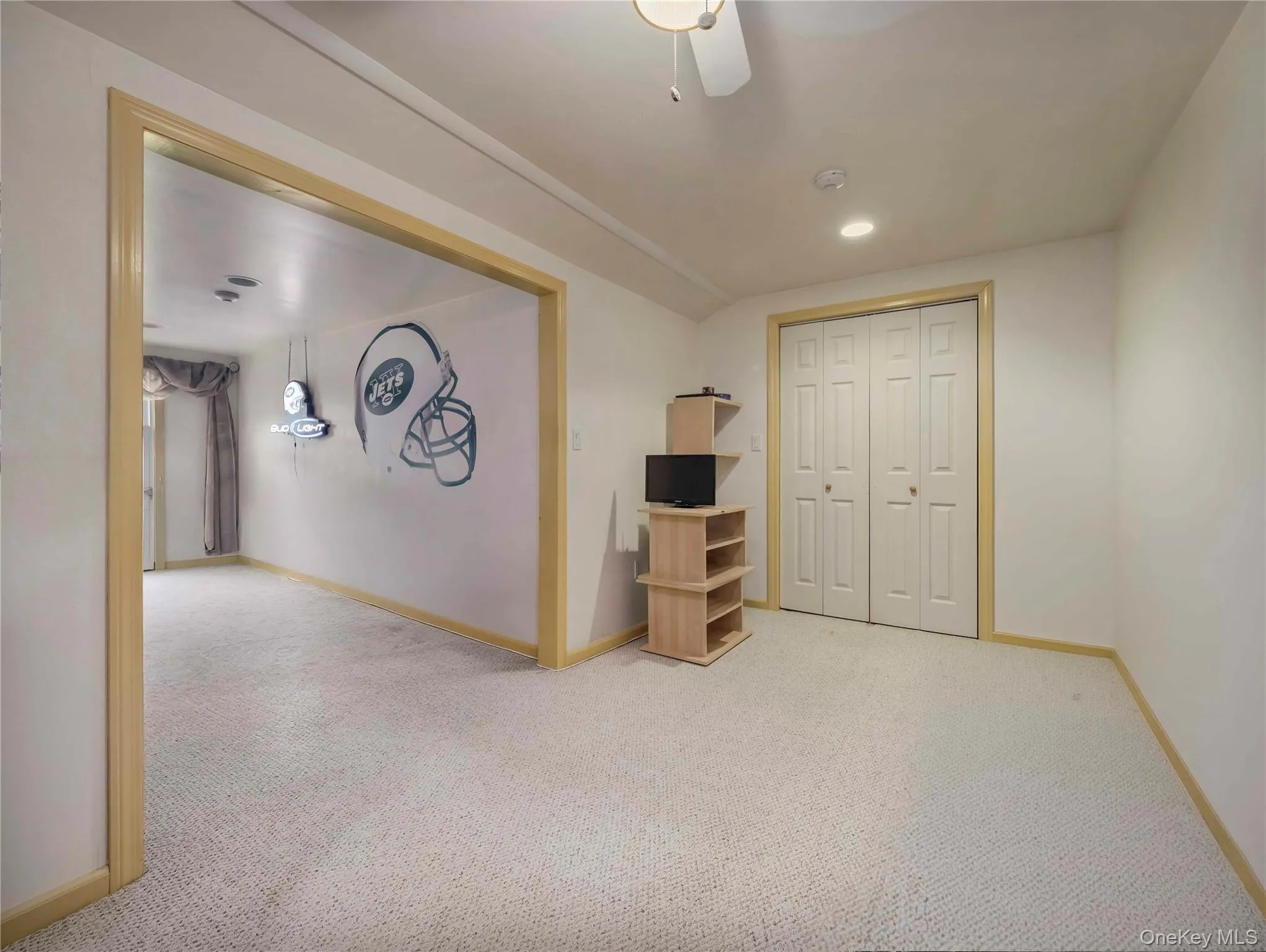 26 Klint Court, Clarkstown, NY, 2 Bedrooms Bedrooms, 5 Rooms Rooms,1 BathroomBathrooms,Residential,For Rent,Klint,0,1015231 26 Klint Court, Clarkstown, NY, 2 Bedrooms Bedrooms, 5 Rooms Rooms,1 BathroomBathrooms,Residential,For Rent,Klint,0,1015231