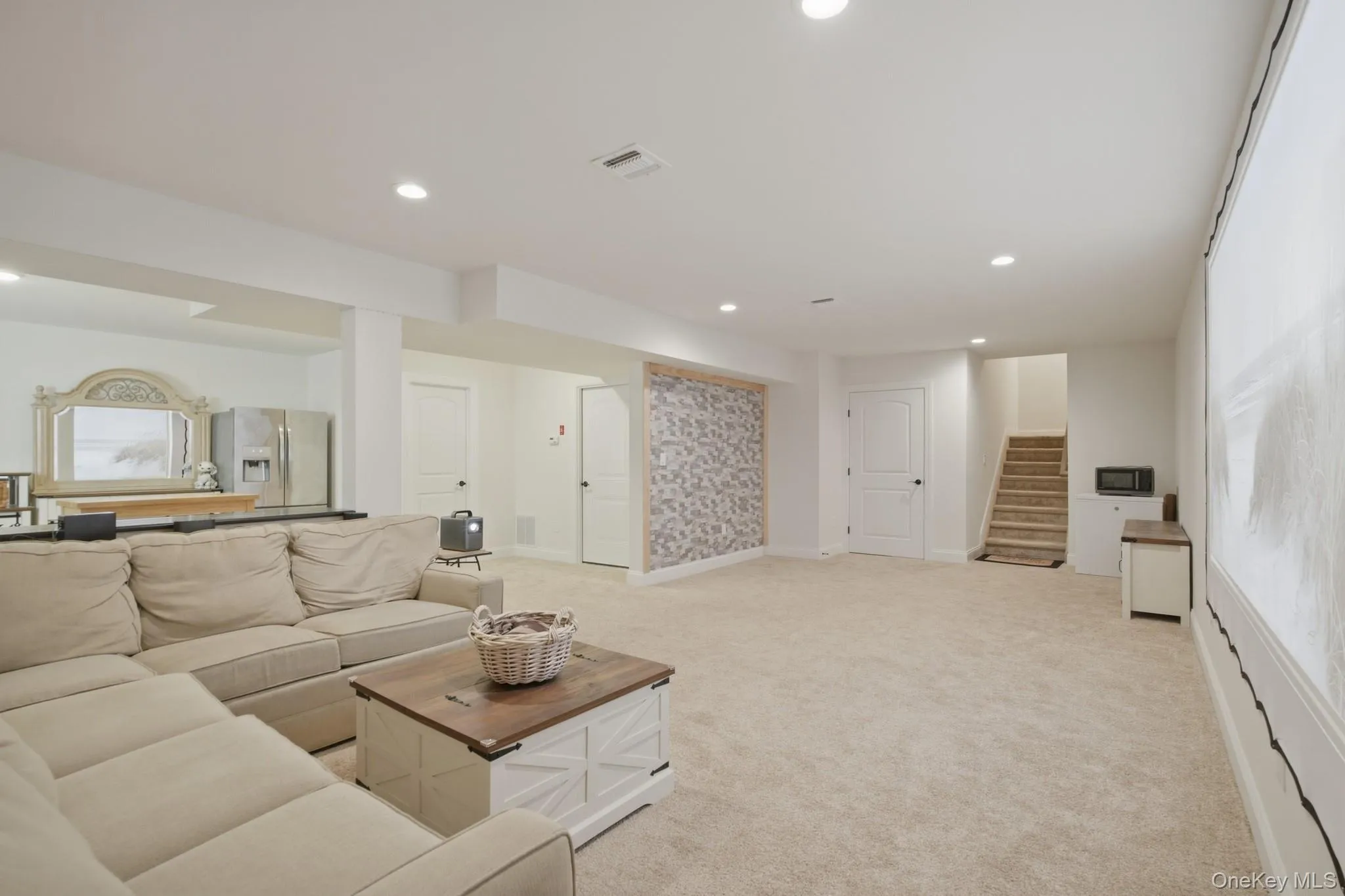 104 Ari Lane, Brookhaven, NY, 2 Bedrooms Bedrooms, 7 Rooms Rooms,2 BathroomsBathrooms,Residential,For Rent,Ari,0,1015232 104 Ari Lane, Brookhaven, NY, 2 Bedrooms Bedrooms, 7 Rooms Rooms,2 BathroomsBathrooms,Residential,For Rent,Ari,0,1015232