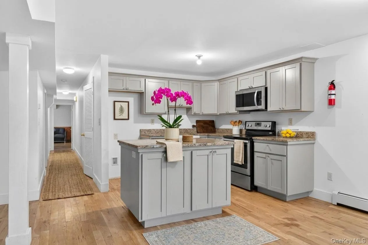 16 Sunset Ridge, Chester Town, NY, 4 Bedrooms Bedrooms, 18 Rooms Rooms,3 BathroomsBathrooms,Residential,For Rent,Sunset,0,1015235 16 Sunset Ridge, Chester Town, NY, 4 Bedrooms Bedrooms, 18 Rooms Rooms,3 BathroomsBathrooms,Residential,For Rent,Sunset,0,1015235