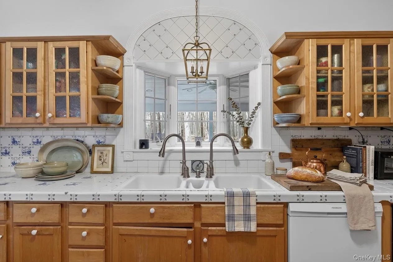 16 Sunset Ridge, Chester Town, NY, 4 Bedrooms Bedrooms, 18 Rooms Rooms,3 BathroomsBathrooms,Residential,For Rent,Sunset,0,1015235 16 Sunset Ridge, Chester Town, NY, 4 Bedrooms Bedrooms, 18 Rooms Rooms,3 BathroomsBathrooms,Residential,For Rent,Sunset,0,1015235