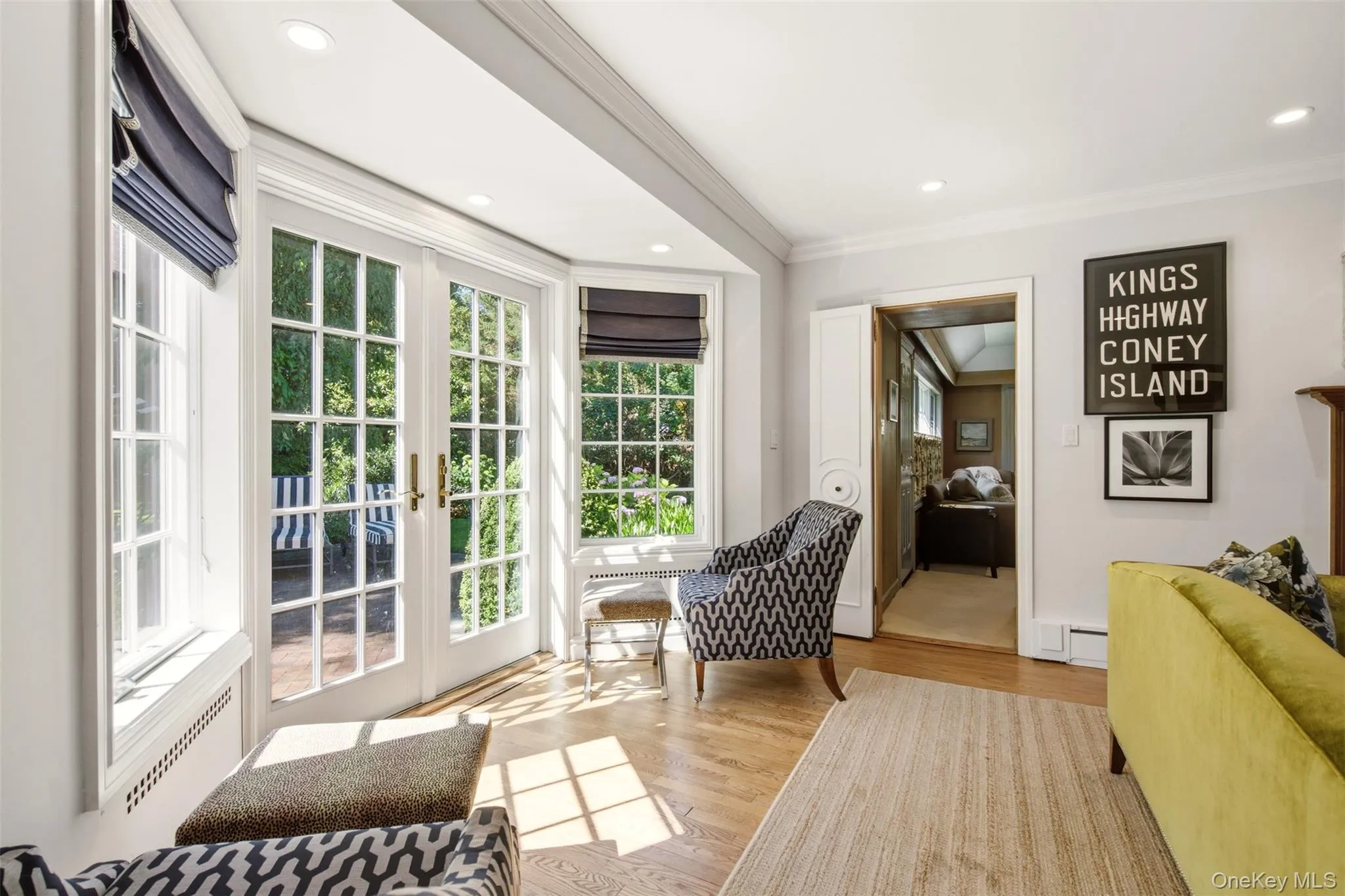 2 Saint Marks Place, Huntington, NY, 4 Bedrooms Bedrooms, 8 Rooms Rooms,3 BathroomsBathrooms,Residential,For Rent,Saint Marks,0,1015236 2 Saint Marks Place, Huntington, NY, 4 Bedrooms Bedrooms, 8 Rooms Rooms,3 BathroomsBathrooms,Residential,For Rent,Saint Marks,0,1015236