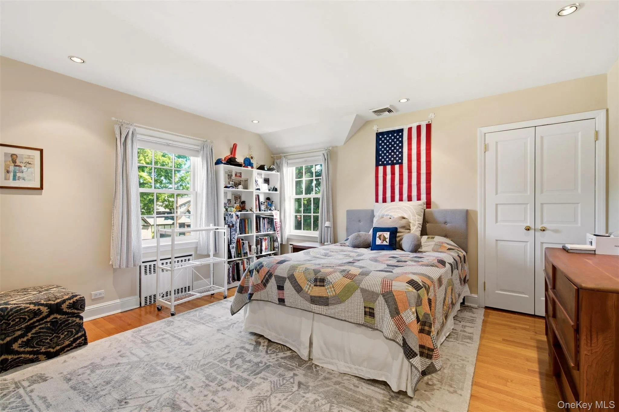 2 Saint Marks Place, Huntington, NY, 4 Bedrooms Bedrooms, 8 Rooms Rooms,3 BathroomsBathrooms,Residential,For Rent,Saint Marks,0,1015236 2 Saint Marks Place, Huntington, NY, 4 Bedrooms Bedrooms, 8 Rooms Rooms,3 BathroomsBathrooms,Residential,For Rent,Saint Marks,0,1015236