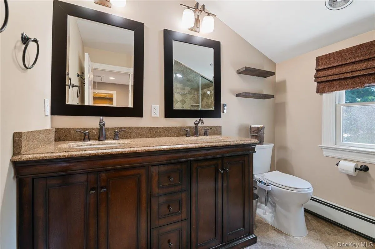 16 Brook Lane, Smithtown, NY, 4 Bedrooms Bedrooms, 9 Rooms Rooms,2 BathroomsBathrooms,Residential,For Rent,Brook,0,1015239 16 Brook Lane, Smithtown, NY, 4 Bedrooms Bedrooms, 9 Rooms Rooms,2 BathroomsBathrooms,Residential,For Rent,Brook,0,1015239