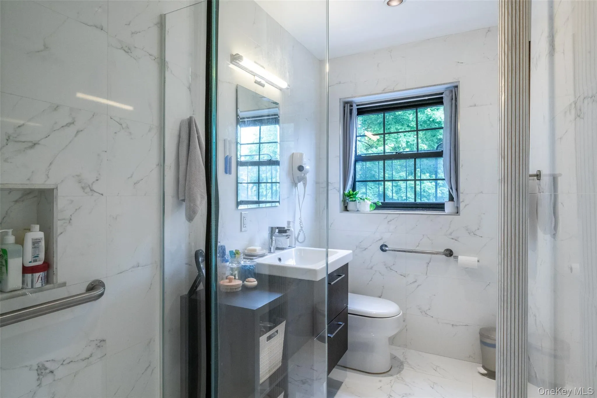 1456 Boston Post Road, Mamaroneck, NY, 1 Bedroom Bedrooms, 5 Rooms Rooms,1 BathroomBathrooms,Residential Lease,For Rent,Boston Post,0,1015240 1456 Boston Post Road, Mamaroneck, NY, 1 Bedroom Bedrooms, 5 Rooms Rooms,1 BathroomBathrooms,Residential Lease,For Rent,Boston Post,0,1015240