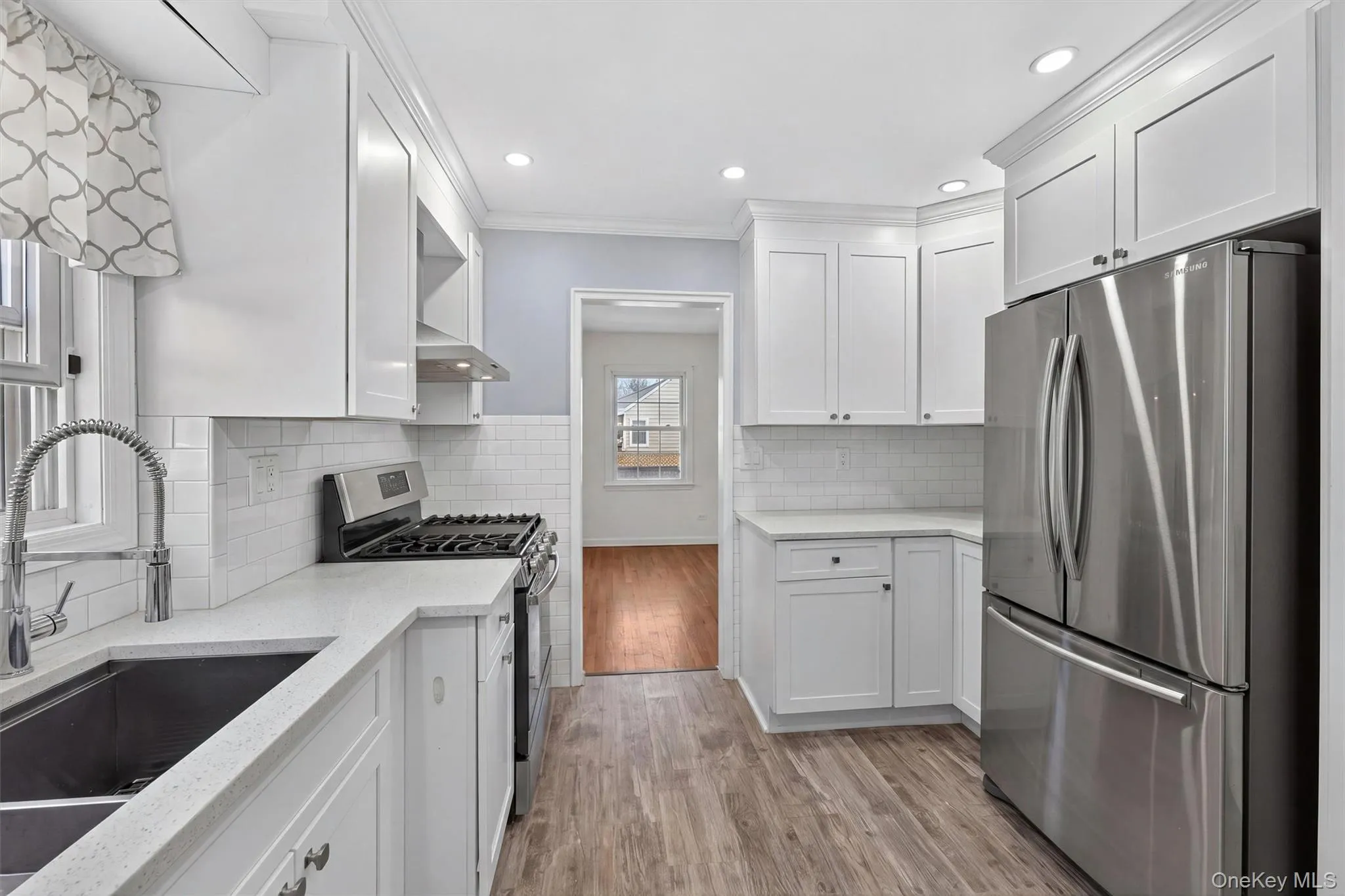 319 Church Street, White Plains, NY, 3 Bedrooms Bedrooms, 6 Rooms Rooms,1 BathroomBathrooms,Residential,For Rent,Church,0,1015241 319 Church Street, White Plains, NY, 3 Bedrooms Bedrooms, 6 Rooms Rooms,1 BathroomBathrooms,Residential,For Rent,Church,0,1015241