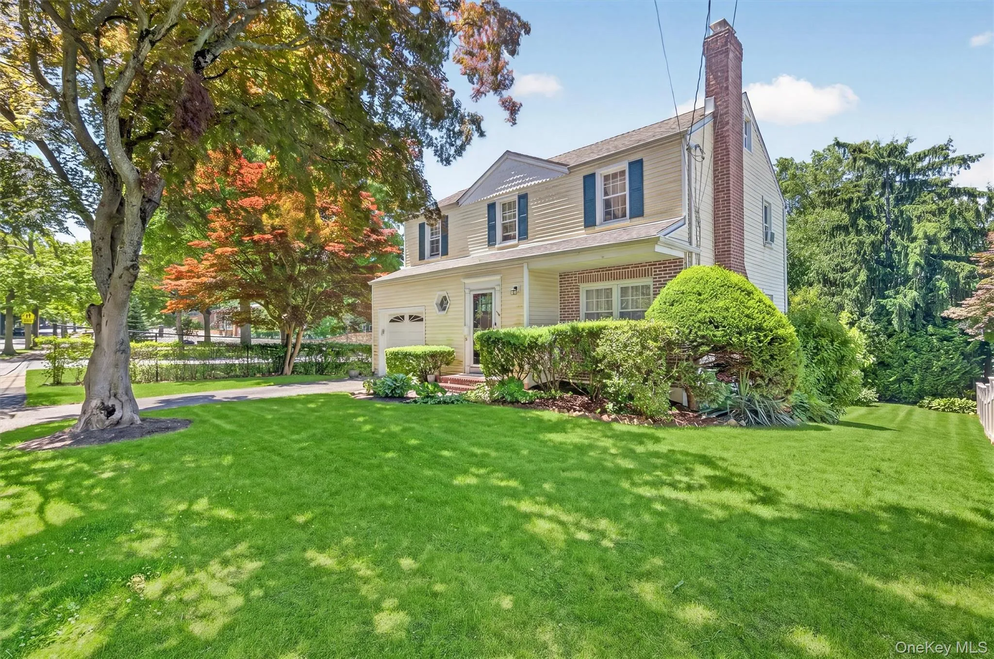 319 Church Street, White Plains, NY, 3 Bedrooms Bedrooms, 6 Rooms Rooms,1 BathroomBathrooms,Residential,For Rent,Church,0,1015241 319 Church Street, White Plains, NY, 3 Bedrooms Bedrooms, 6 Rooms Rooms,1 BathroomBathrooms,Residential,For Rent,Church,0,1015241