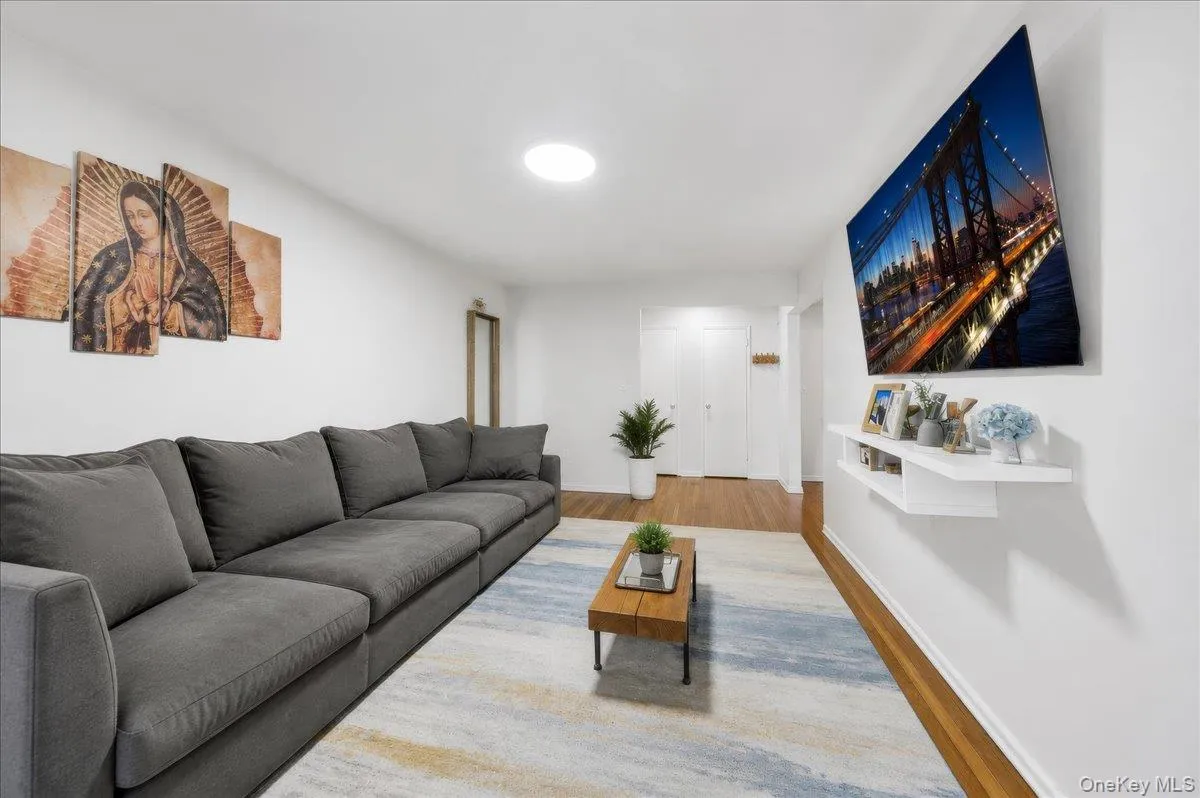 315 Palmer Terrace, Mamaroneck, NY, 2 Bedrooms Bedrooms, 4 Rooms Rooms,1 BathroomBathrooms,Residential,For Rent,Palmer,0,1015243 315 Palmer Terrace, Mamaroneck, NY, 2 Bedrooms Bedrooms, 4 Rooms Rooms,1 BathroomBathrooms,Residential,For Rent,Palmer,0,1015243