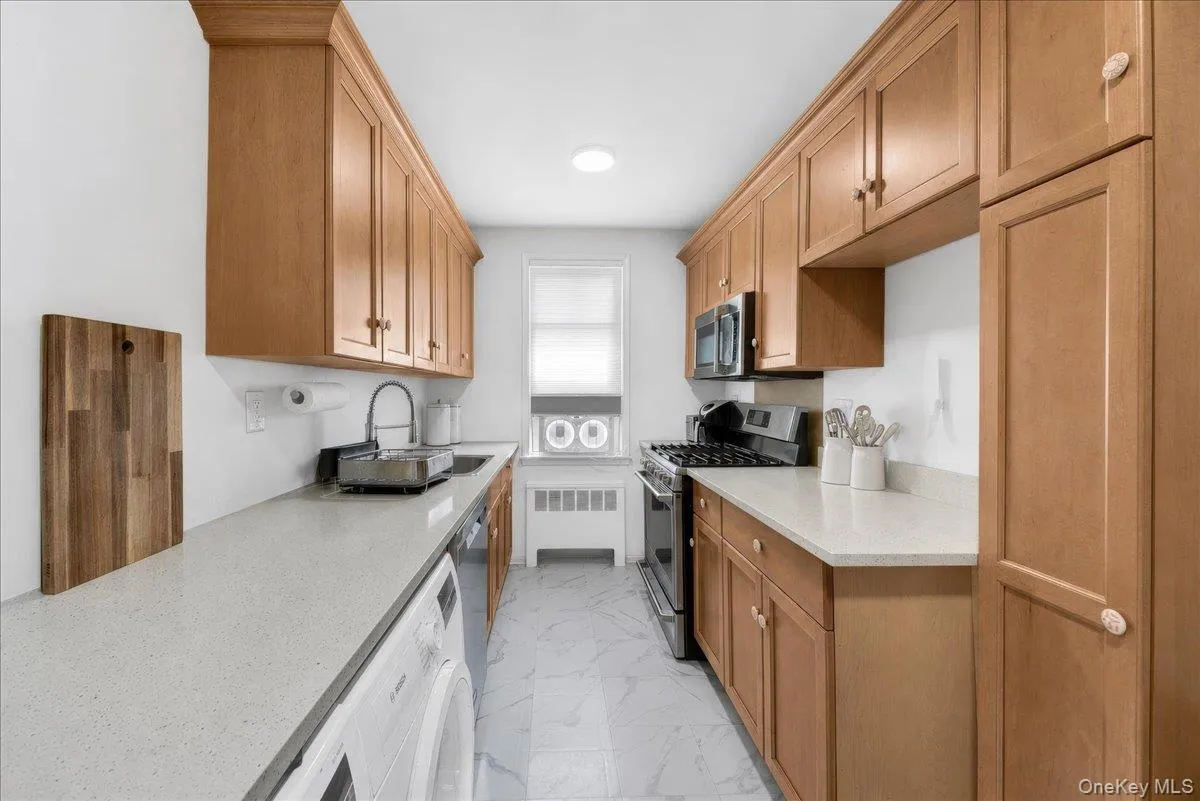 315 Palmer Terrace, Mamaroneck, NY, 2 Bedrooms Bedrooms, 4 Rooms Rooms,1 BathroomBathrooms,Residential,For Rent,Palmer,0,1015243 315 Palmer Terrace, Mamaroneck, NY, 2 Bedrooms Bedrooms, 4 Rooms Rooms,1 BathroomBathrooms,Residential,For Rent,Palmer,0,1015243