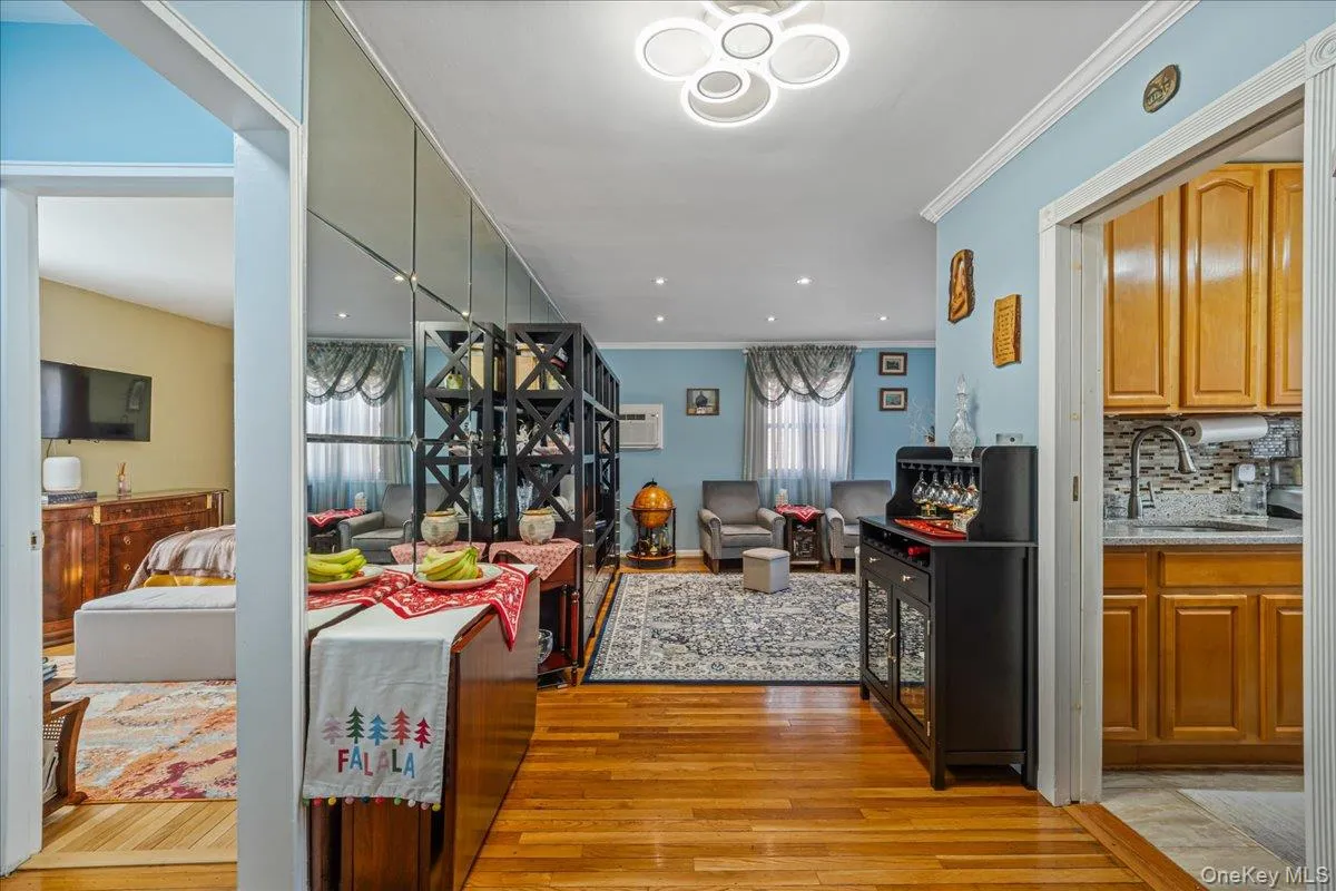 155-14 86 Street, New York, NY, 1 Bedroom Bedrooms, 5 Rooms Rooms,1 BathroomBathrooms,Residential,For Rent,86,0,1015244 155-14 86 Street, New York, NY, 1 Bedroom Bedrooms, 5 Rooms Rooms,1 BathroomBathrooms,Residential,For Rent,86,0,1015244