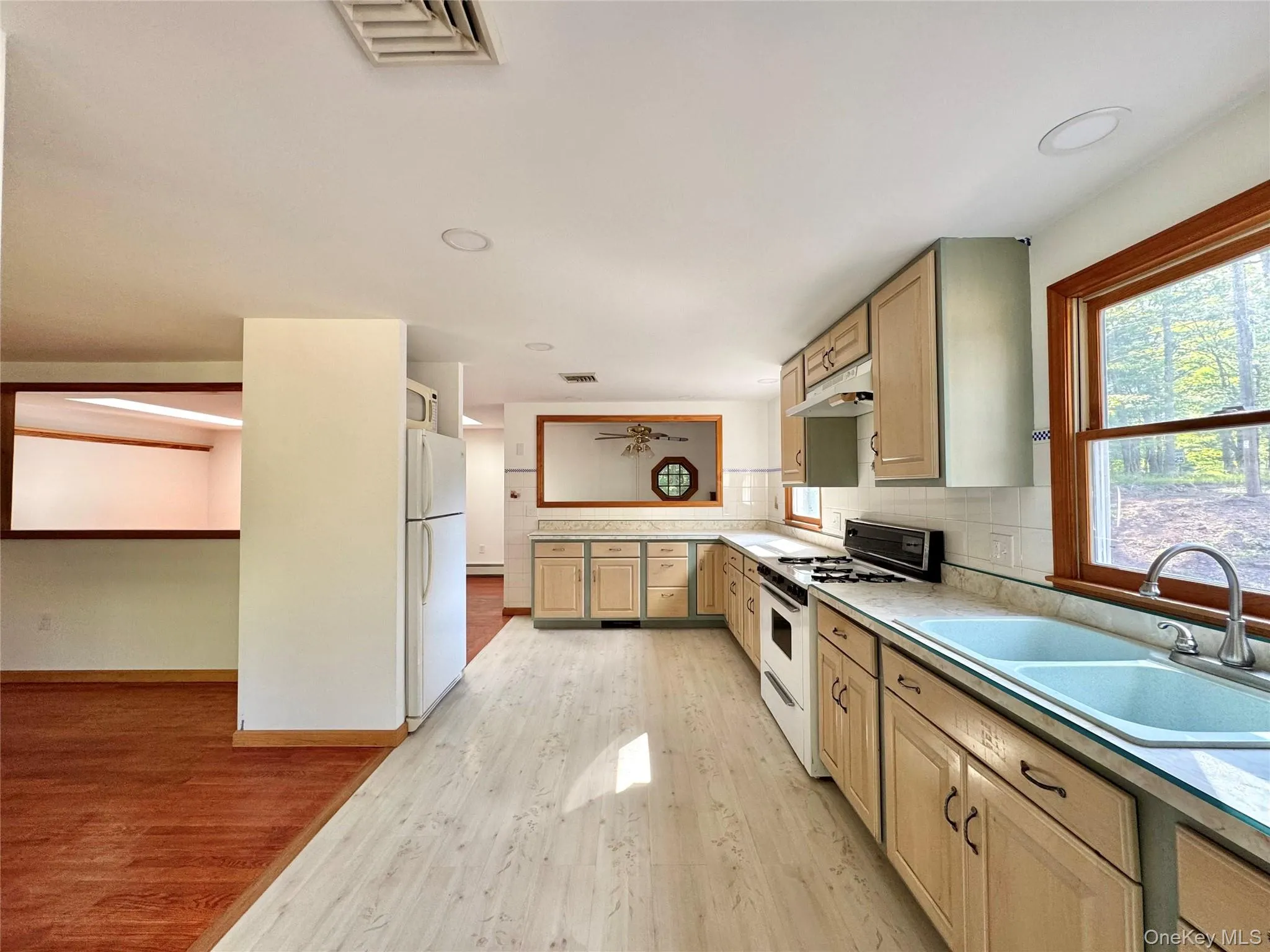103 Manorkill Road, Catskill, NY, 2 Bedrooms Bedrooms, 10 Rooms Rooms,2 BathroomsBathrooms,Residential,For Rent,Manorkill,0,1015250 103 Manorkill Road, Catskill, NY, 2 Bedrooms Bedrooms, 10 Rooms Rooms,2 BathroomsBathrooms,Residential,For Rent,Manorkill,0,1015250