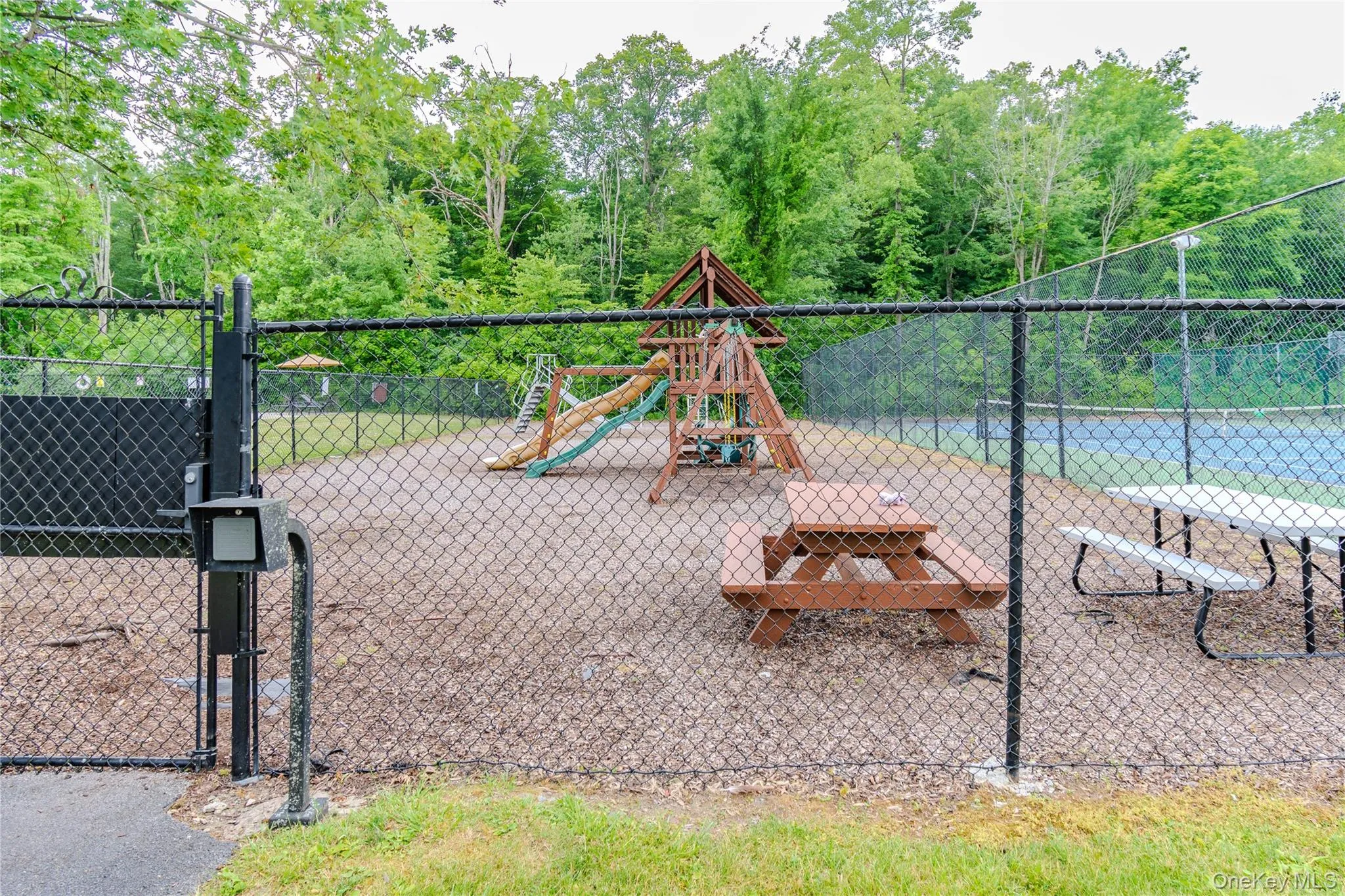 34 Scarborough Lane, Wappinger, NY, 2 Bedrooms Bedrooms, 5 Rooms Rooms,1 BathroomBathrooms,Residential,For Rent,Scarborough,0,1015251 34 Scarborough Lane, Wappinger, NY, 2 Bedrooms Bedrooms, 5 Rooms Rooms,1 BathroomBathrooms,Residential,For Rent,Scarborough,0,1015251