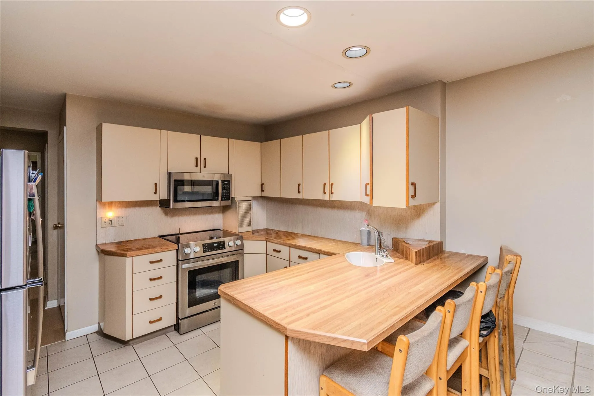 34 Scarborough Lane, Wappinger, NY, 2 Bedrooms Bedrooms, 5 Rooms Rooms,1 BathroomBathrooms,Residential,For Rent,Scarborough,0,1015251 34 Scarborough Lane, Wappinger, NY, 2 Bedrooms Bedrooms, 5 Rooms Rooms,1 BathroomBathrooms,Residential,For Rent,Scarborough,0,1015251