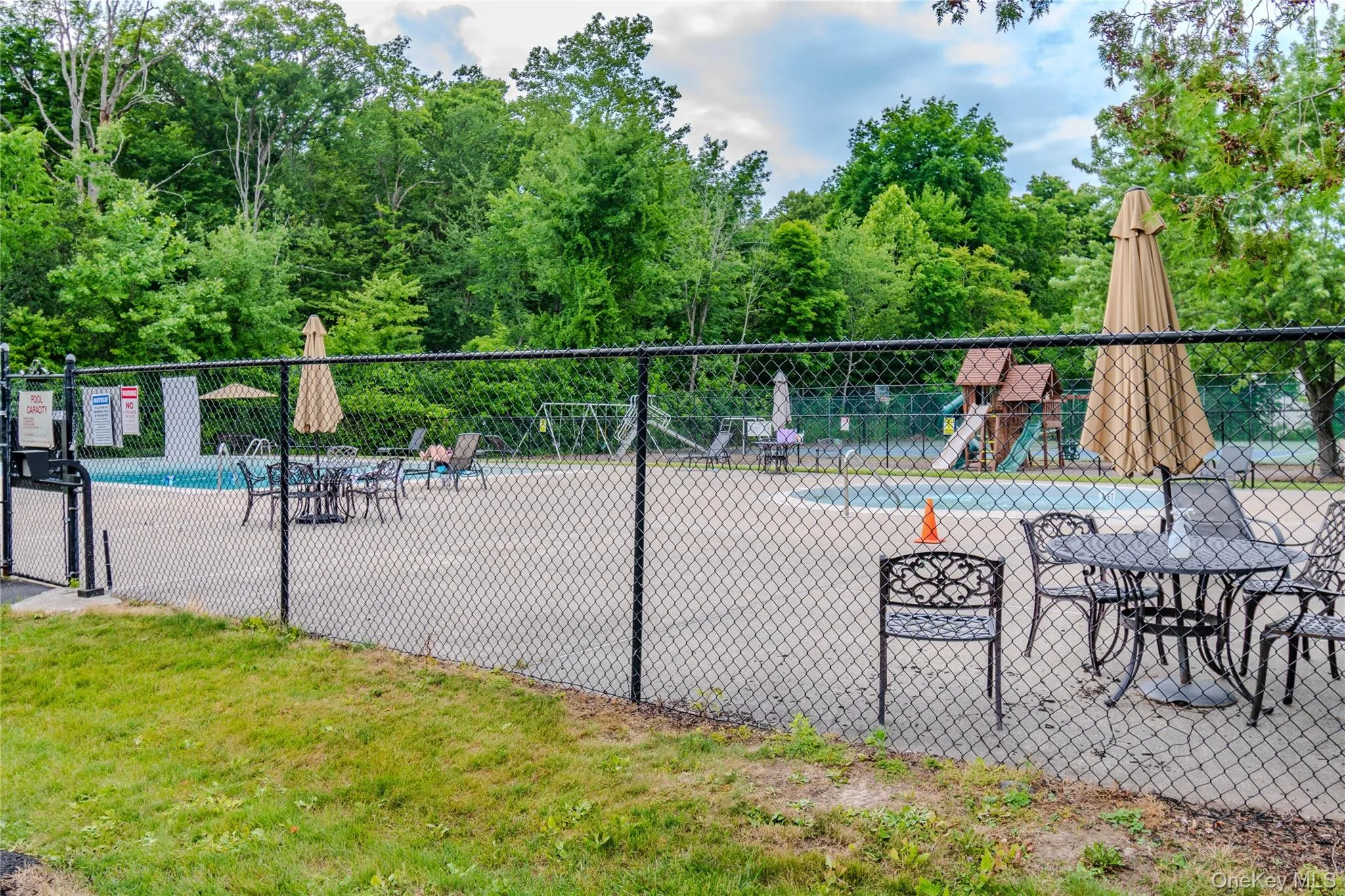 34 Scarborough Lane, Wappinger, NY, 2 Bedrooms Bedrooms, 5 Rooms Rooms,1 BathroomBathrooms,Residential,For Rent,Scarborough,0,1015251 34 Scarborough Lane, Wappinger, NY, 2 Bedrooms Bedrooms, 5 Rooms Rooms,1 BathroomBathrooms,Residential,For Rent,Scarborough,0,1015251