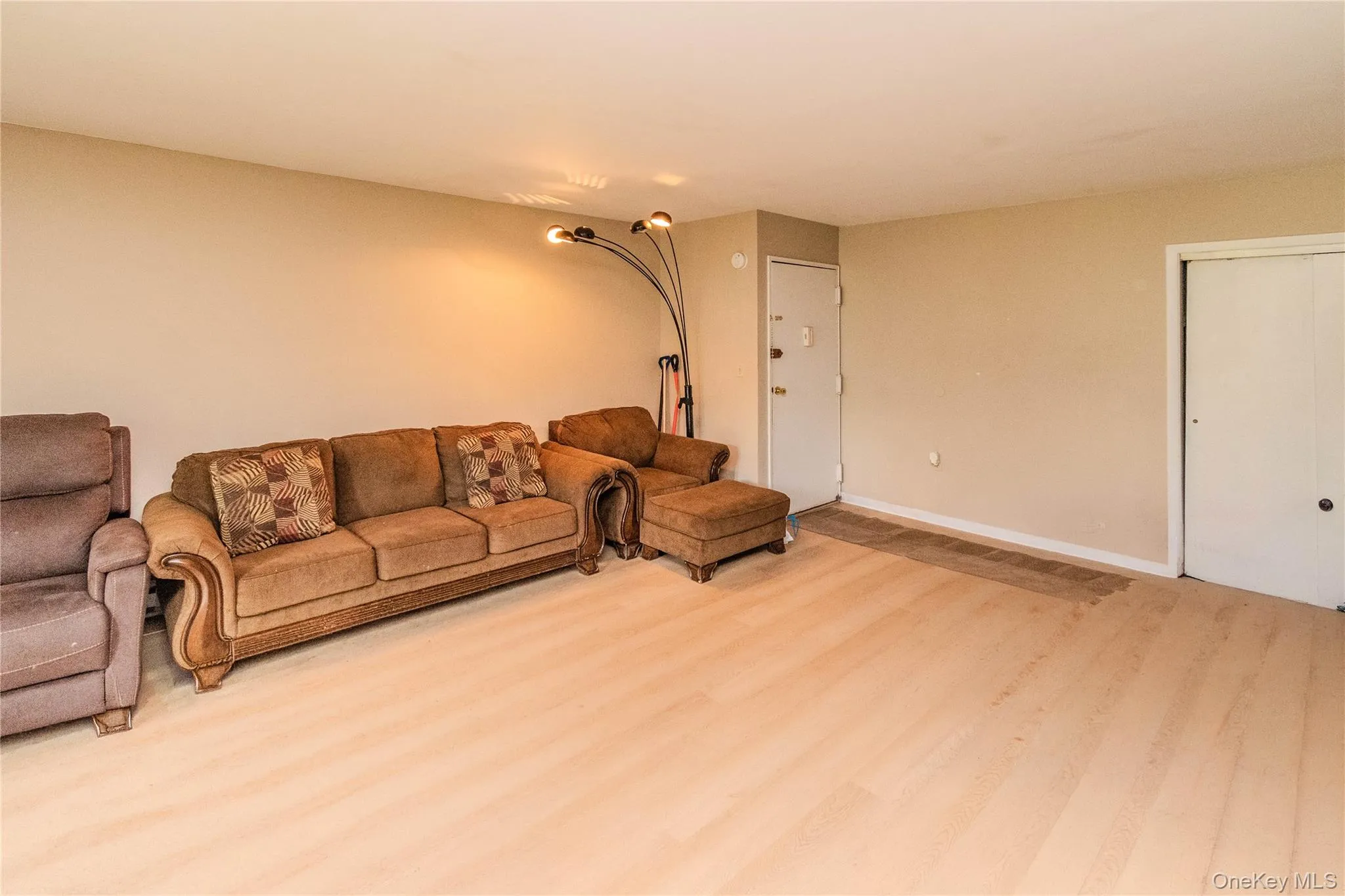 34 Scarborough Lane, Wappinger, NY, 2 Bedrooms Bedrooms, 5 Rooms Rooms,1 BathroomBathrooms,Residential,For Rent,Scarborough,0,1015251 34 Scarborough Lane, Wappinger, NY, 2 Bedrooms Bedrooms, 5 Rooms Rooms,1 BathroomBathrooms,Residential,For Rent,Scarborough,0,1015251