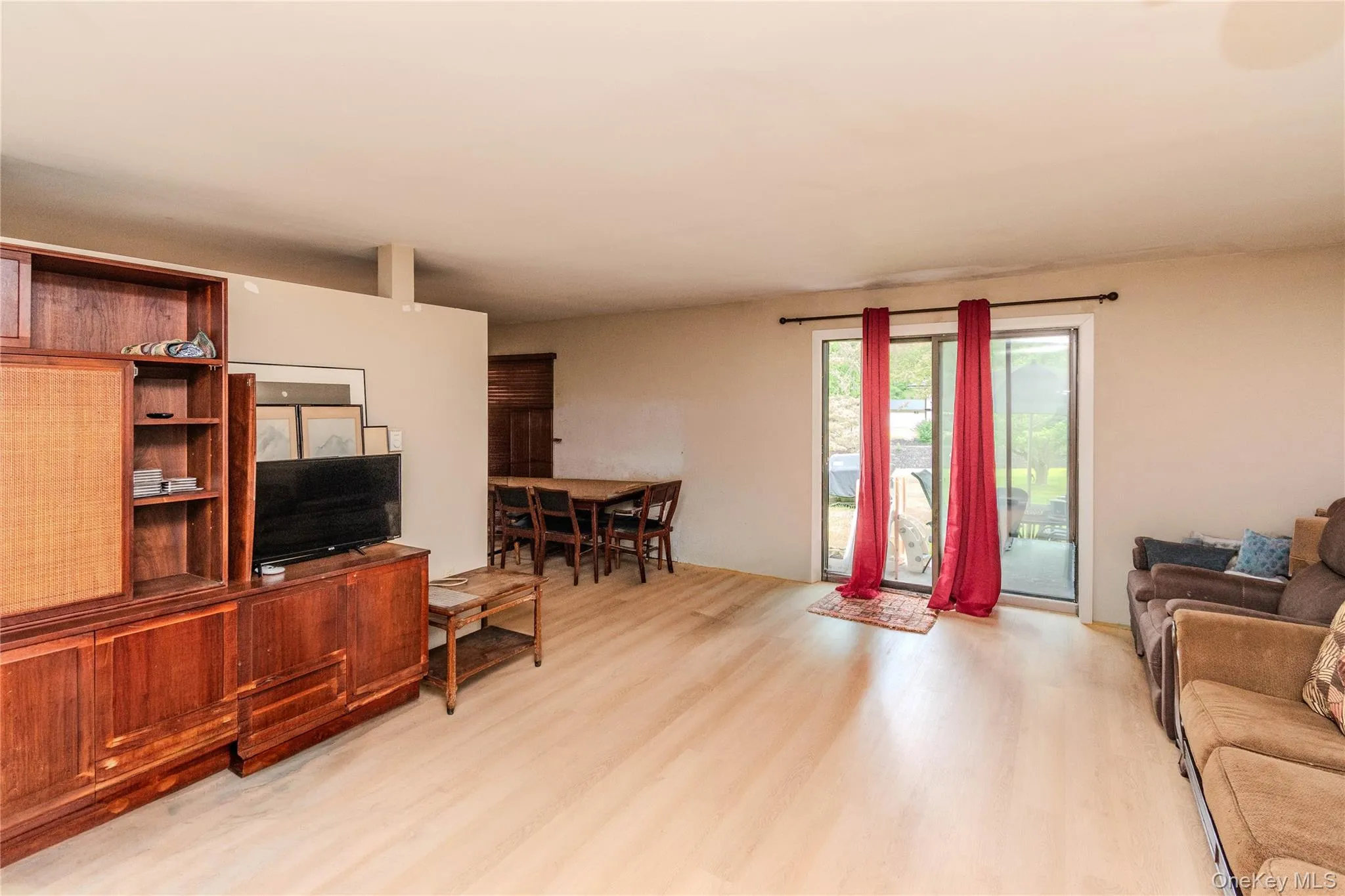 34 Scarborough Lane, Wappinger, NY, 2 Bedrooms Bedrooms, 5 Rooms Rooms,1 BathroomBathrooms,Residential,For Rent,Scarborough,0,1015251 34 Scarborough Lane, Wappinger, NY, 2 Bedrooms Bedrooms, 5 Rooms Rooms,1 BathroomBathrooms,Residential,For Rent,Scarborough,0,1015251