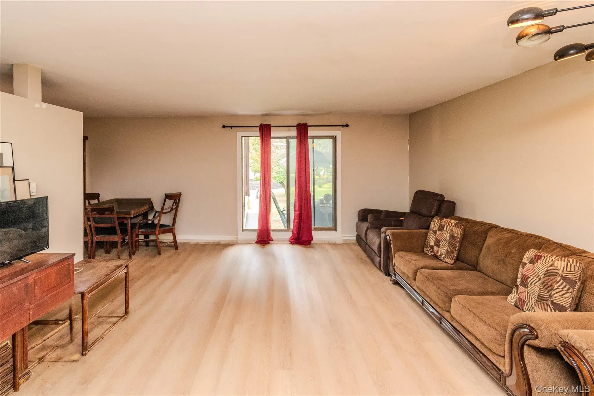 34 Scarborough Lane, Wappinger, NY, 2 Bedrooms Bedrooms, 5 Rooms Rooms,1 BathroomBathrooms,Residential,For Rent,Scarborough,0,1015251 34 Scarborough Lane, Wappinger, NY, 2 Bedrooms Bedrooms, 5 Rooms Rooms,1 BathroomBathrooms,Residential,For Rent,Scarborough,0,1015251