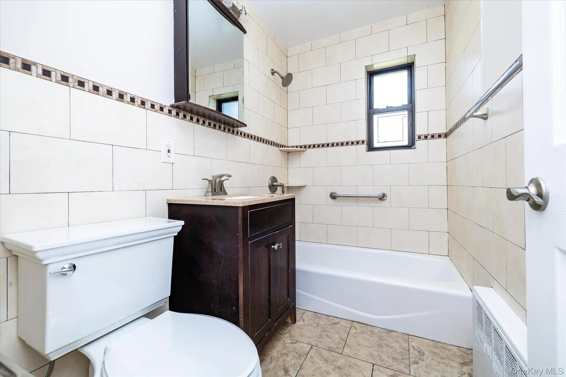 86-29 Shore Parkway, New York, NY, 2 Bedrooms Bedrooms, 5 Rooms Rooms,1 BathroomBathrooms,Residential,For Rent,Shore,0,1015253 86-29 Shore Parkway, New York, NY, 2 Bedrooms Bedrooms, 5 Rooms Rooms,1 BathroomBathrooms,Residential,For Rent,Shore,0,1015253