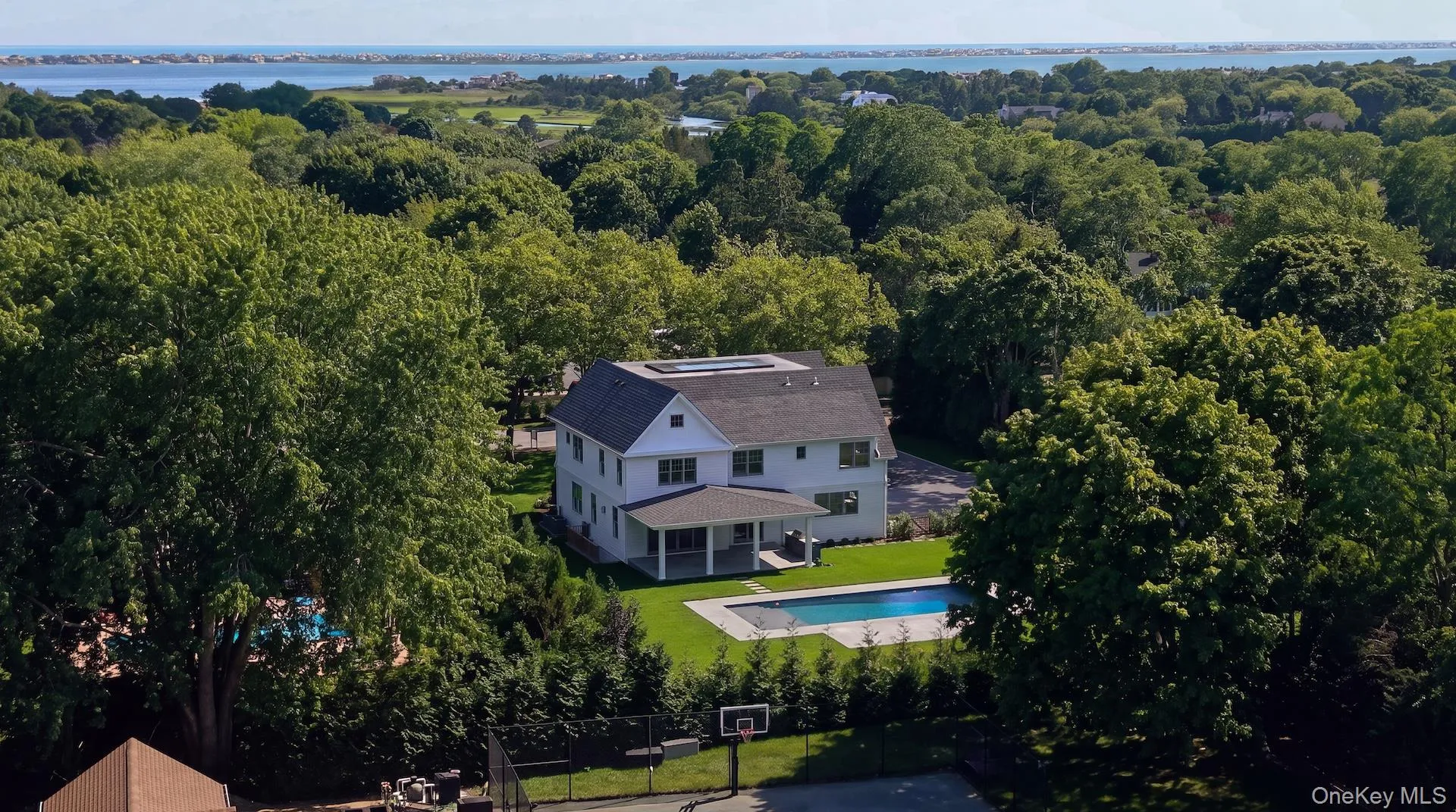 152 South Road, Southampton, NY, 6 Bedrooms Bedrooms, 11 Rooms Rooms,6 BathroomsBathrooms,Residential,For Rent,South,0,1015255 152 South Road, Southampton, NY, 6 Bedrooms Bedrooms, 11 Rooms Rooms,6 BathroomsBathrooms,Residential,For Rent,South,0,1015255